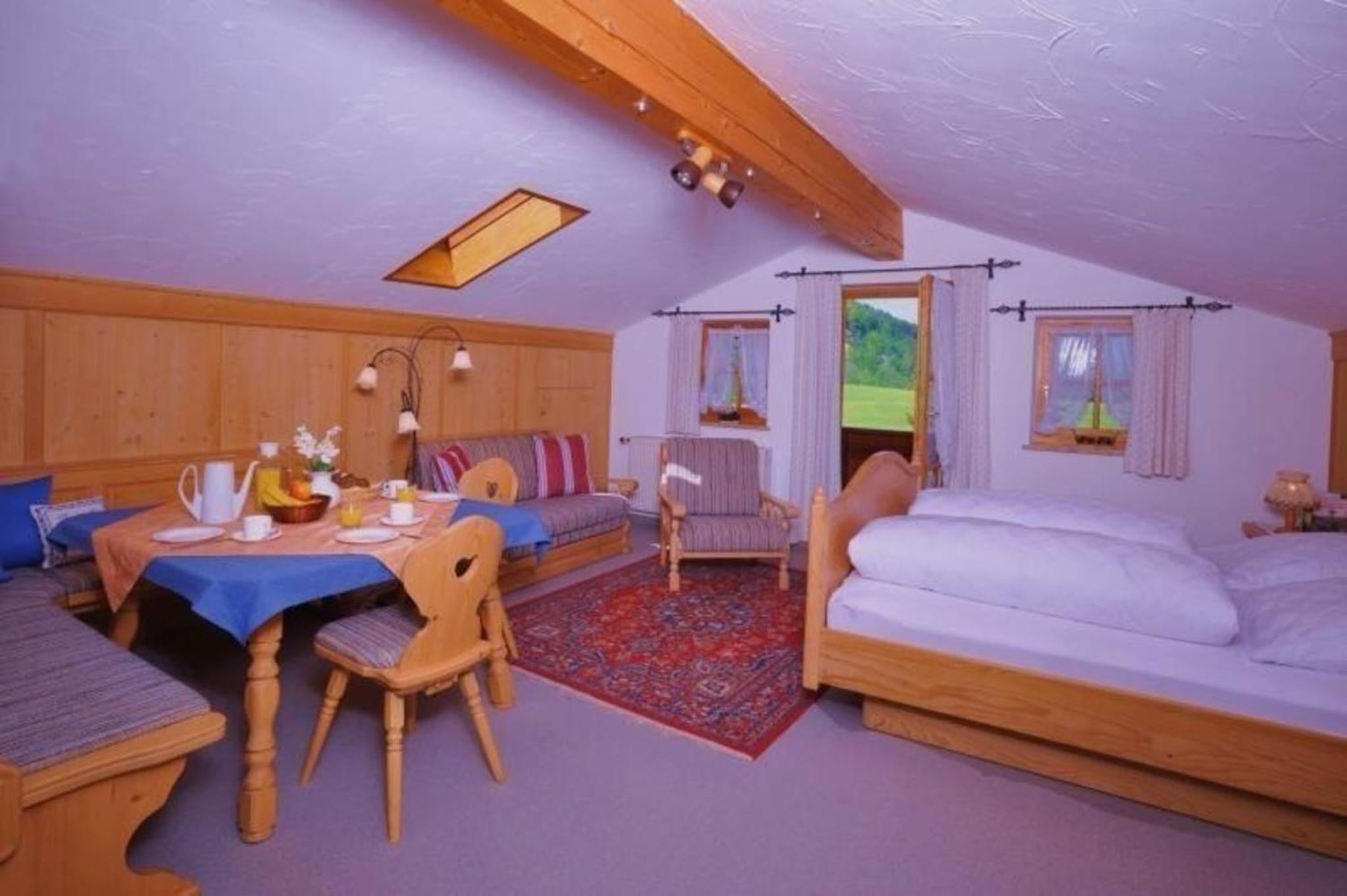 Komfortable Ferienwohnung Mit Herrlichem Bergblick
