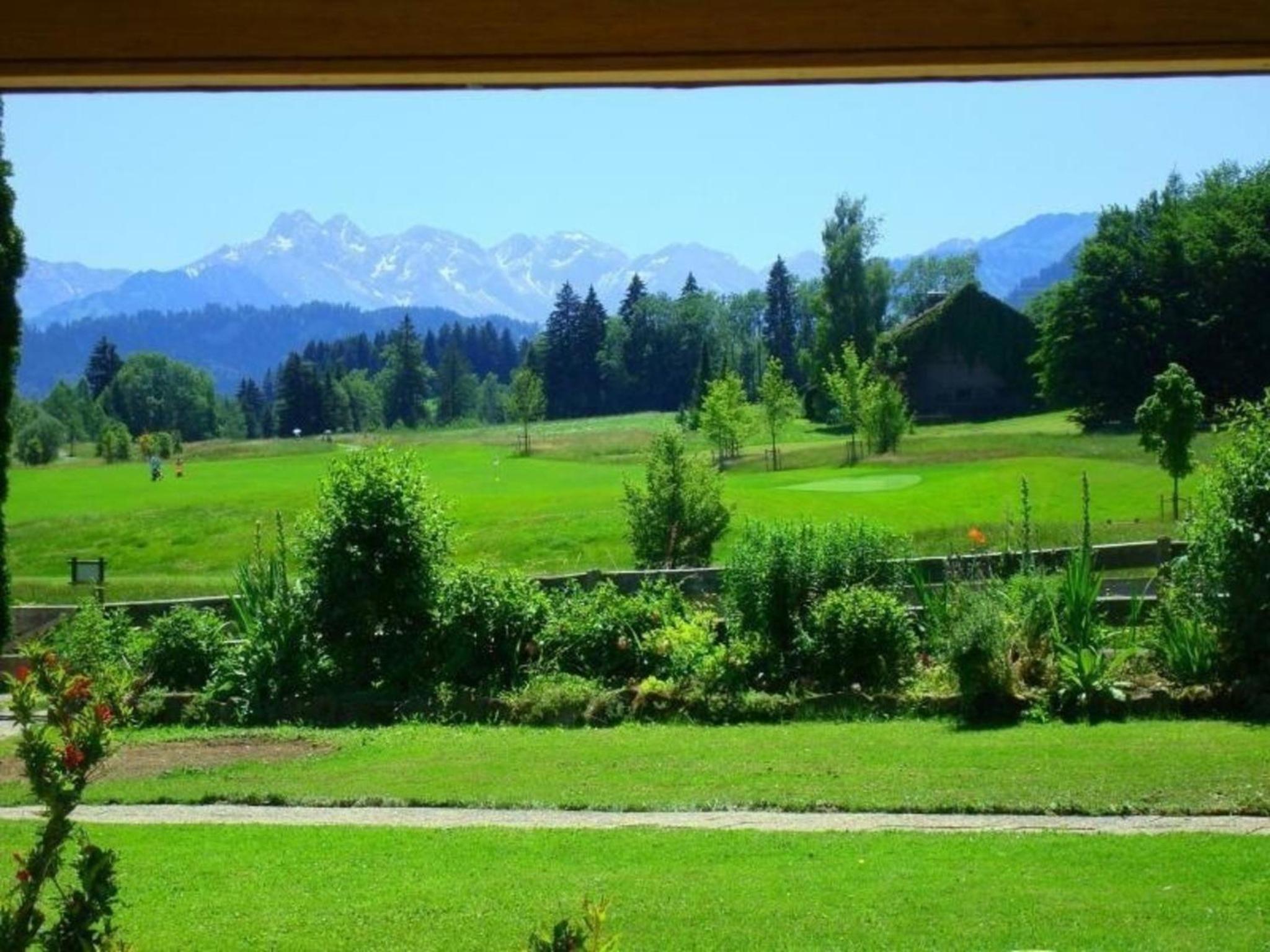 Panoramabergblickwohnung in ruhiger Einzellage
