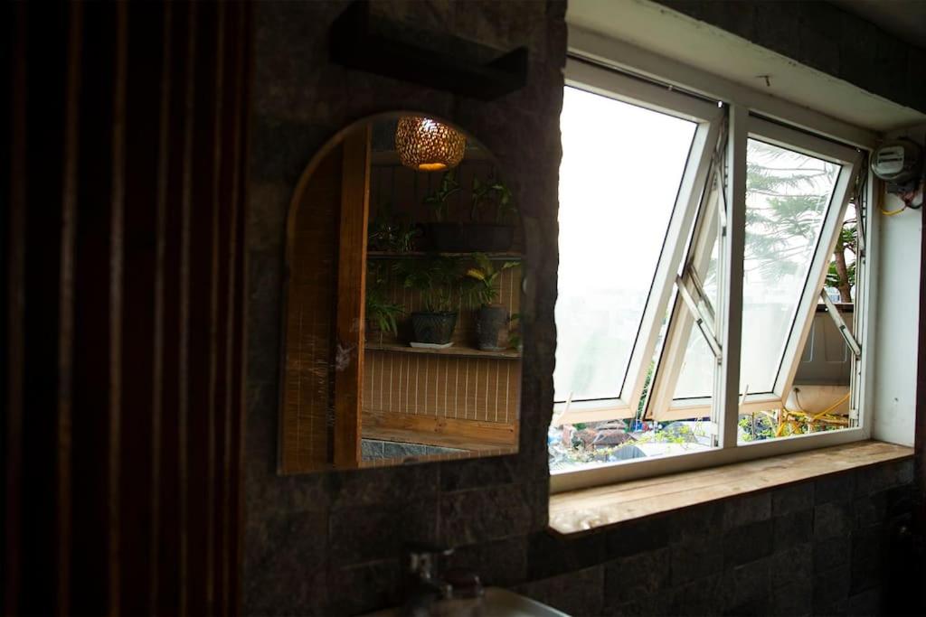 Sun Duplex - Amazing lake view the heart of HN