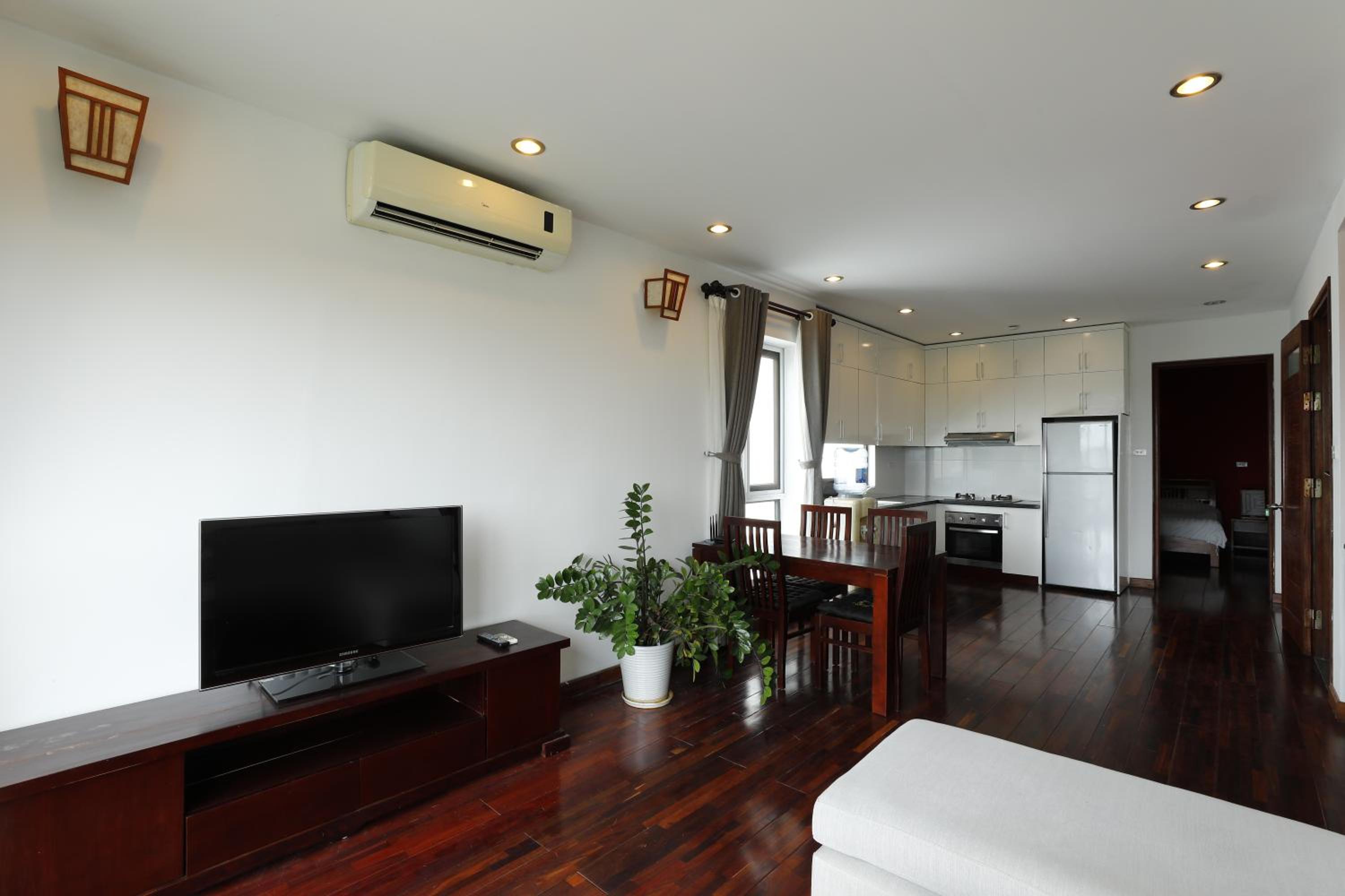 Davidduc's Service Apartment - 82 Xom Chua