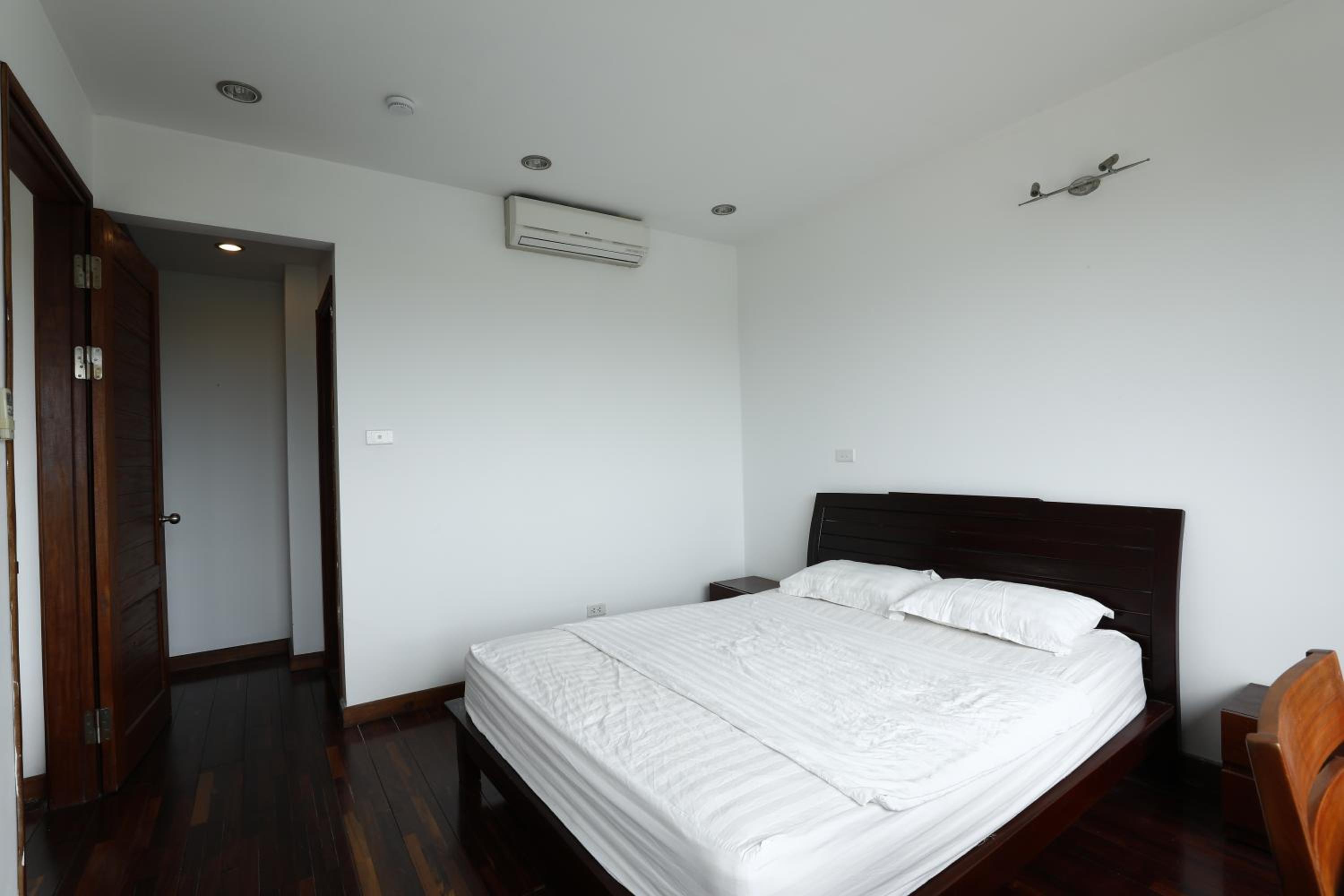 Davidduc's Service Apartment - 82 Xom Chua