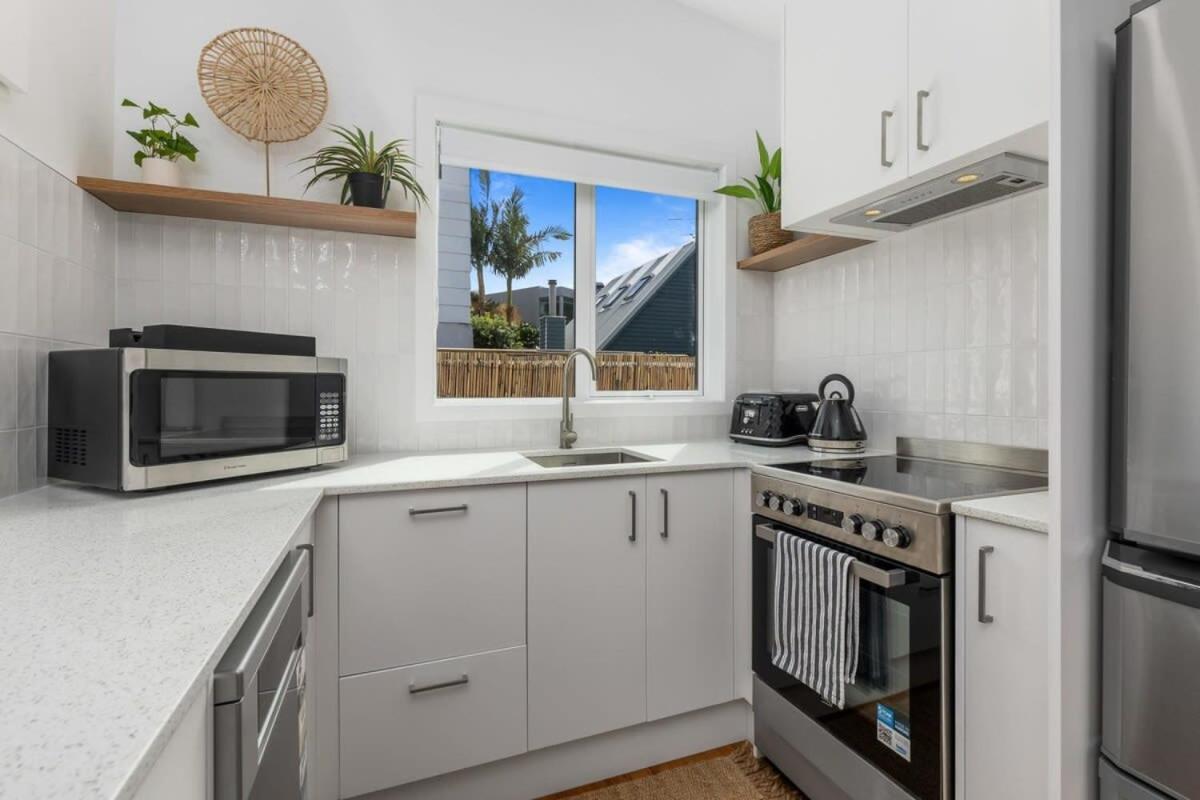 Escape to Kohi Cottage Your Beachside Haven view 3
