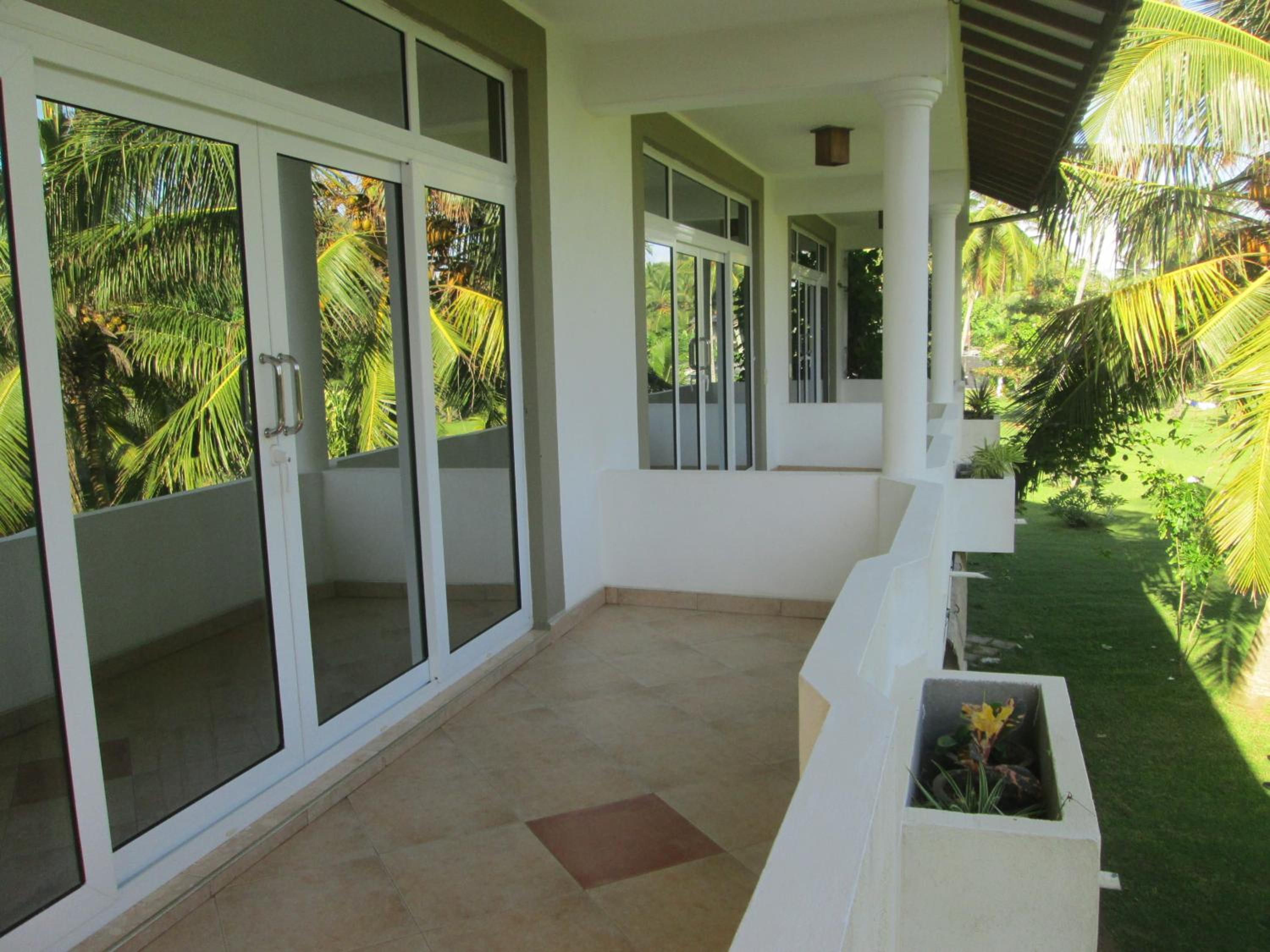 Raja Beach Hotel