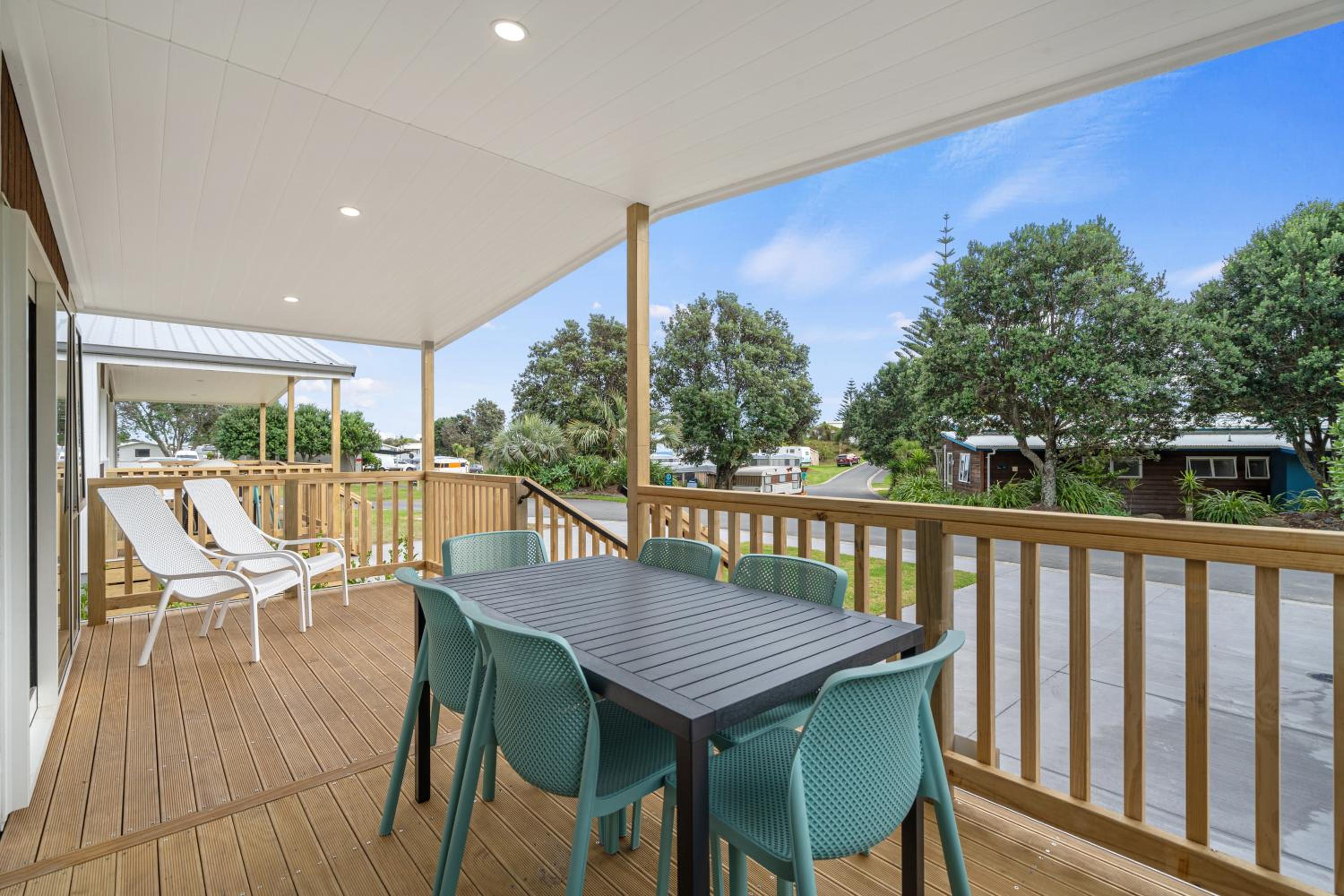 Tasman Holiday Parks - Papamoa Beach