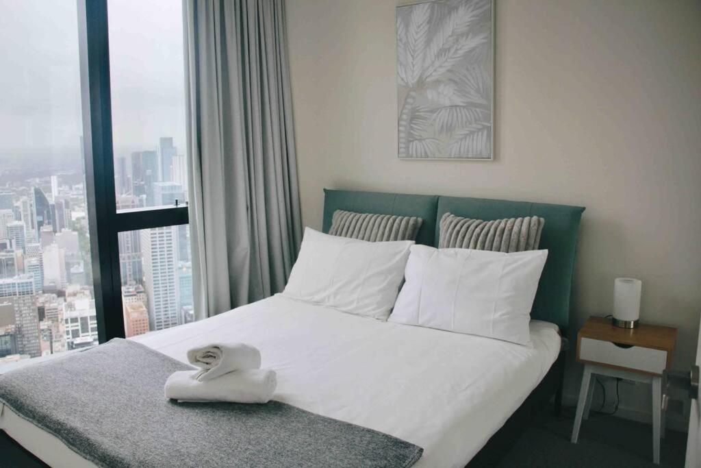 CBD Heart｜Awe- inspiring Heights｜Breathtaking View