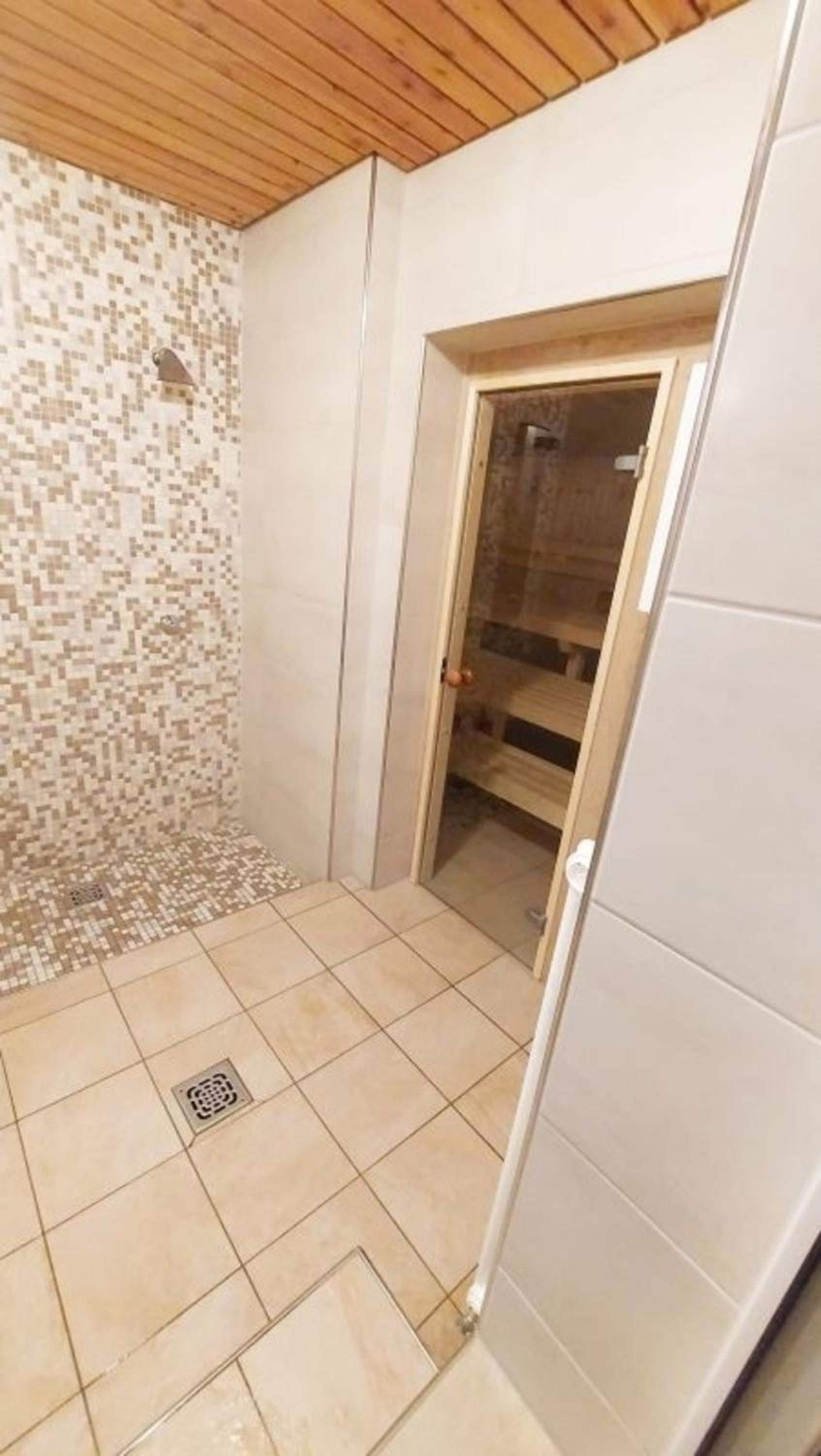 Alp-Juwel mit Pool und Sauna für Familien und Hunde ideal