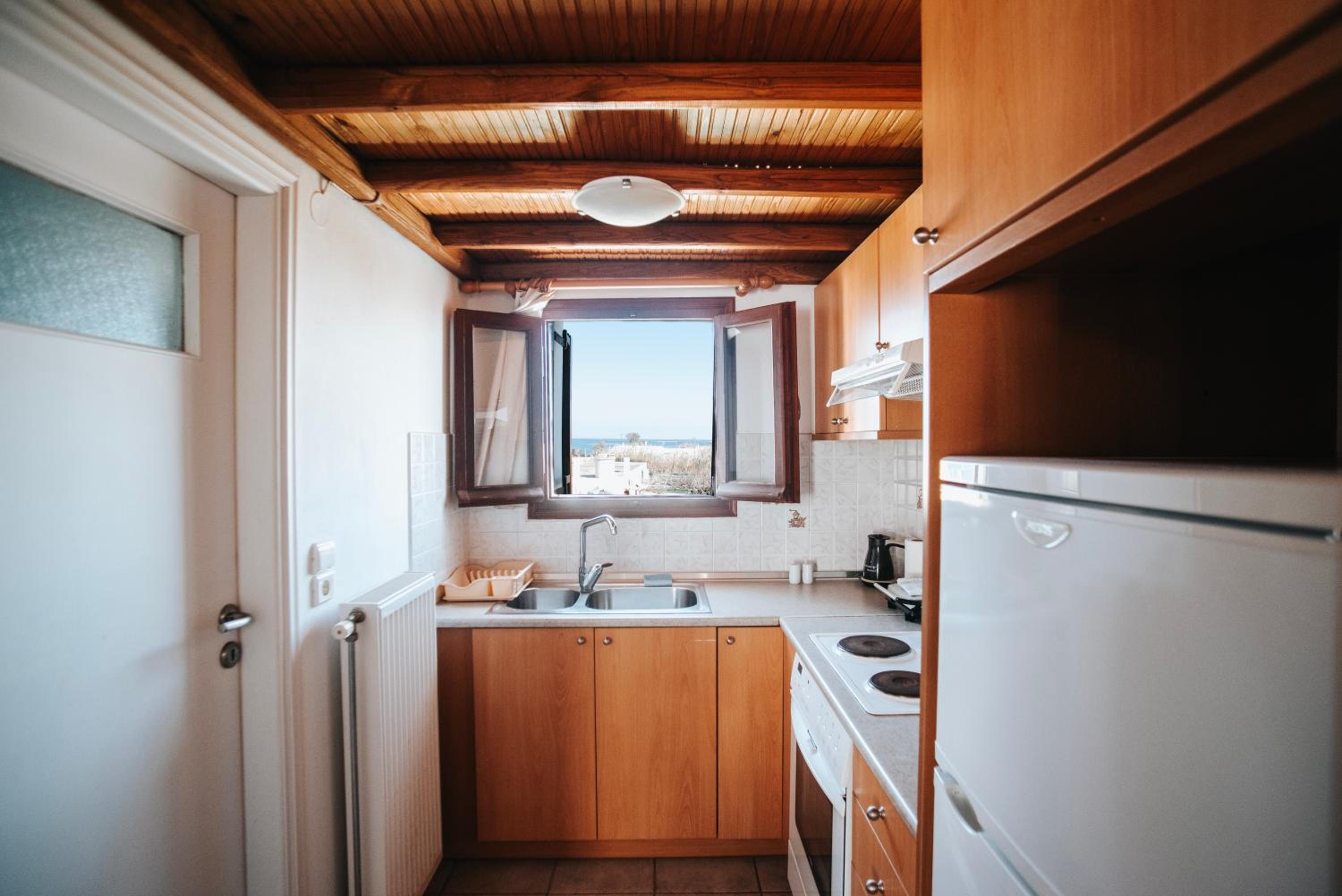 HORIZON Skyrian house