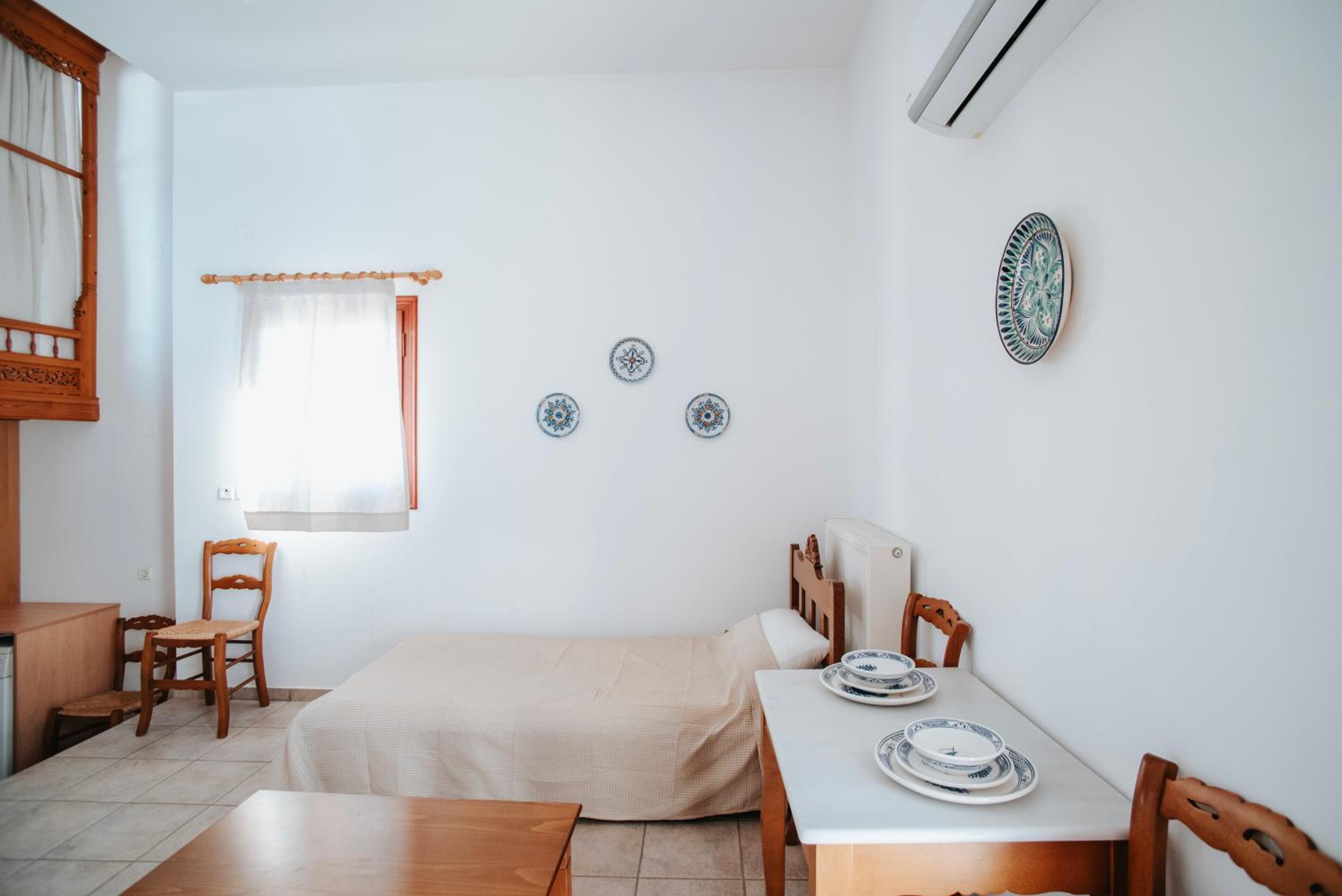 HORIZON Skyrian house