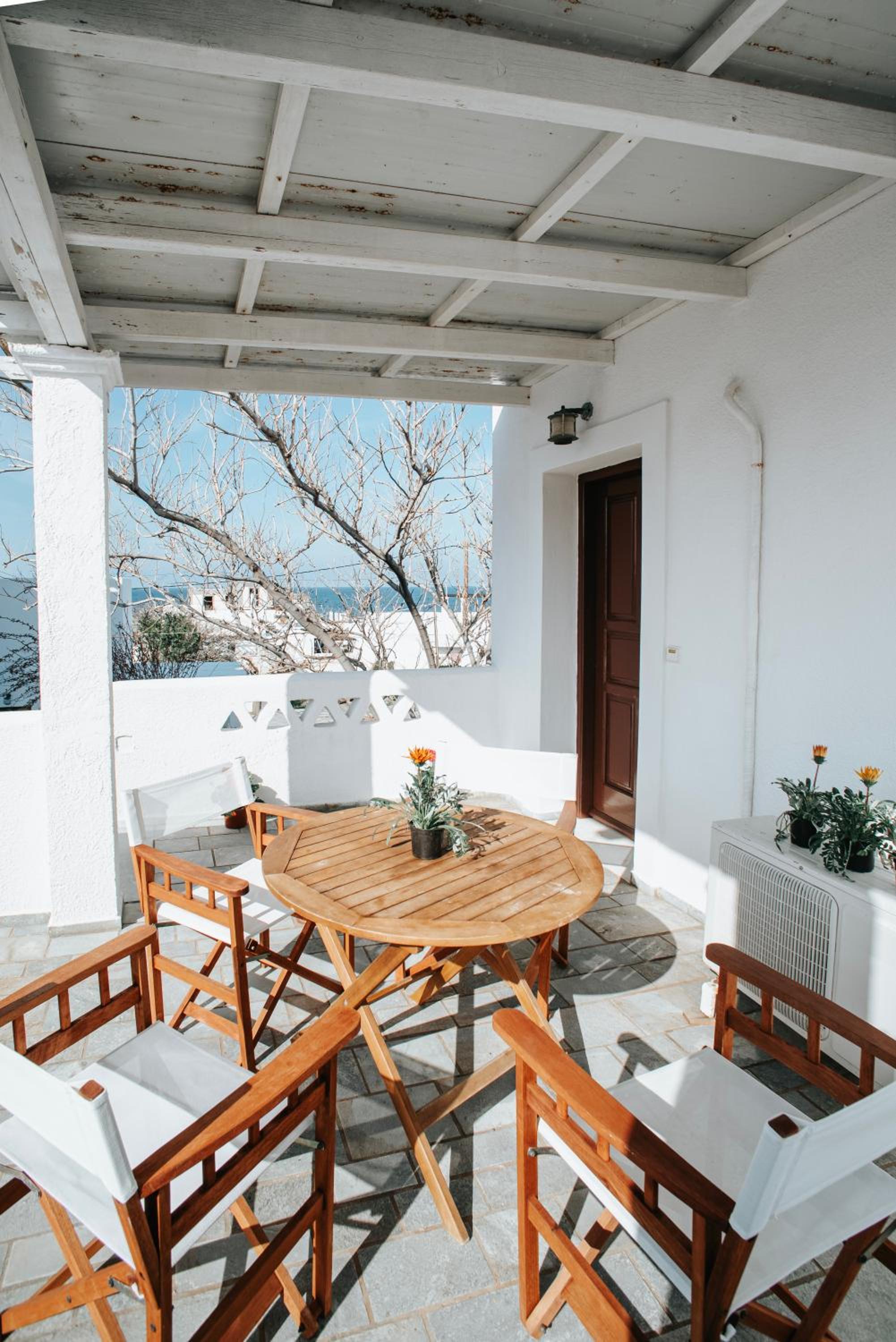 HORIZON Skyrian house
