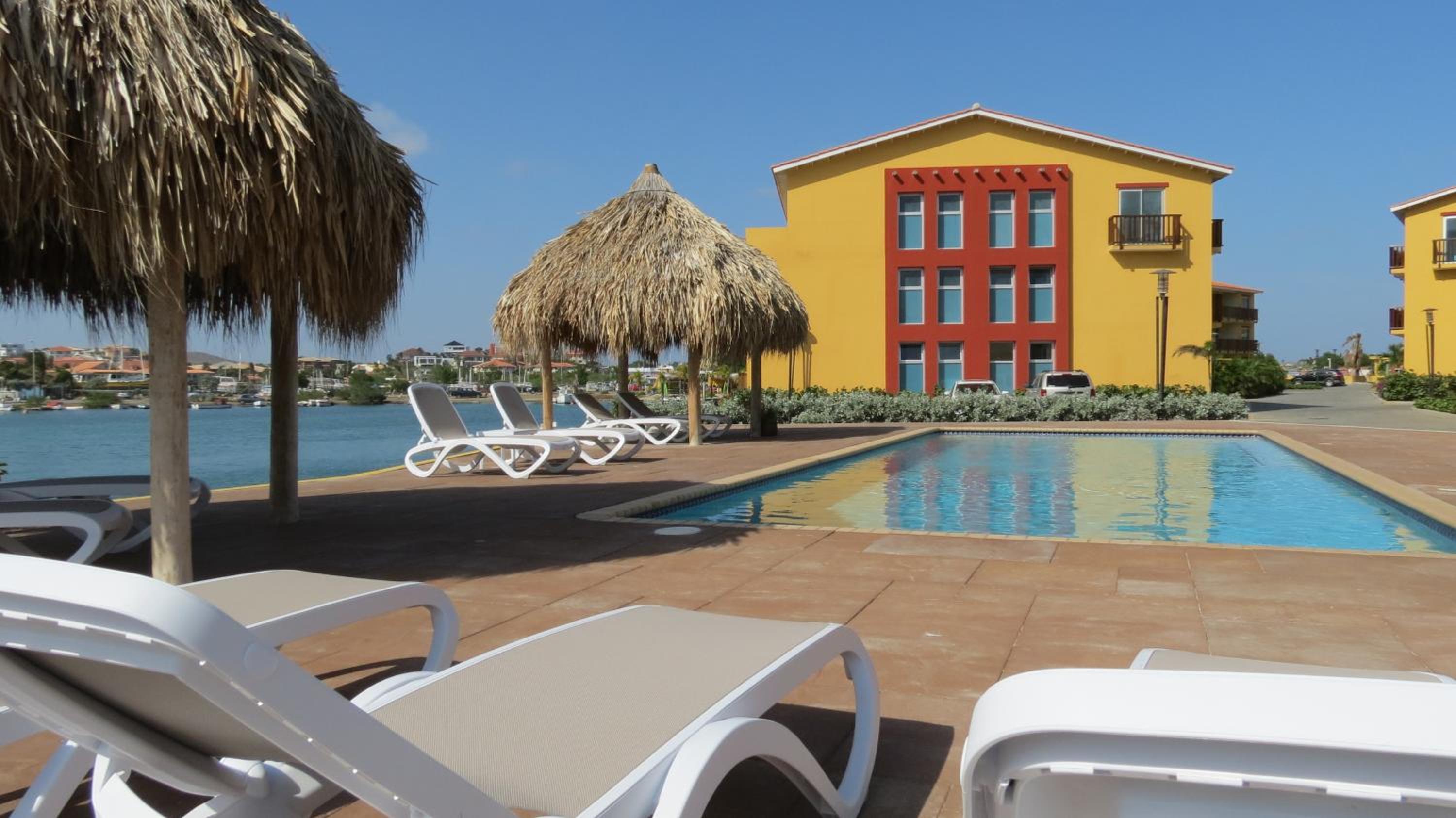 Palapa Beach Resort Curacao