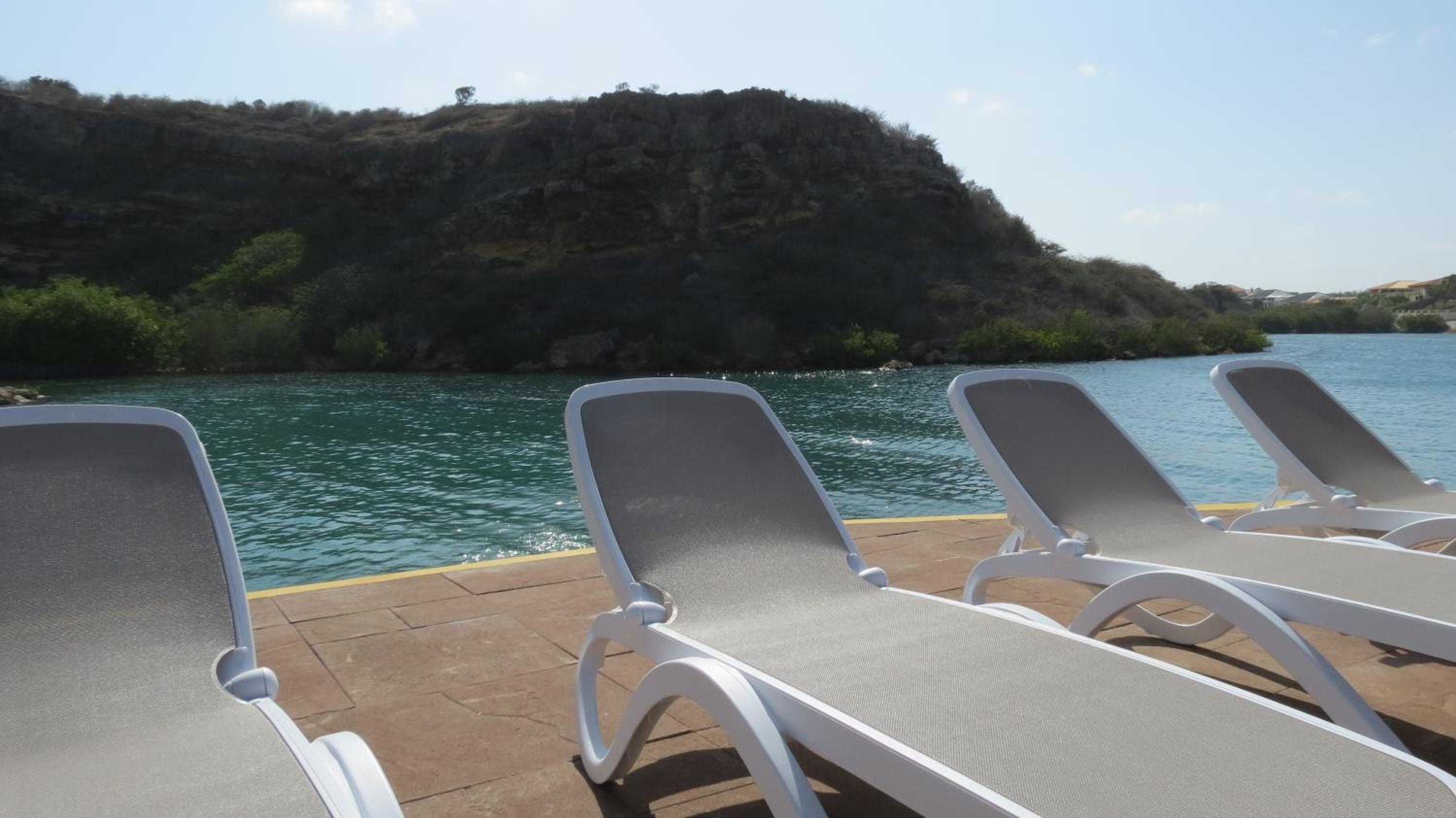 Palapa Beach Resort Curacao