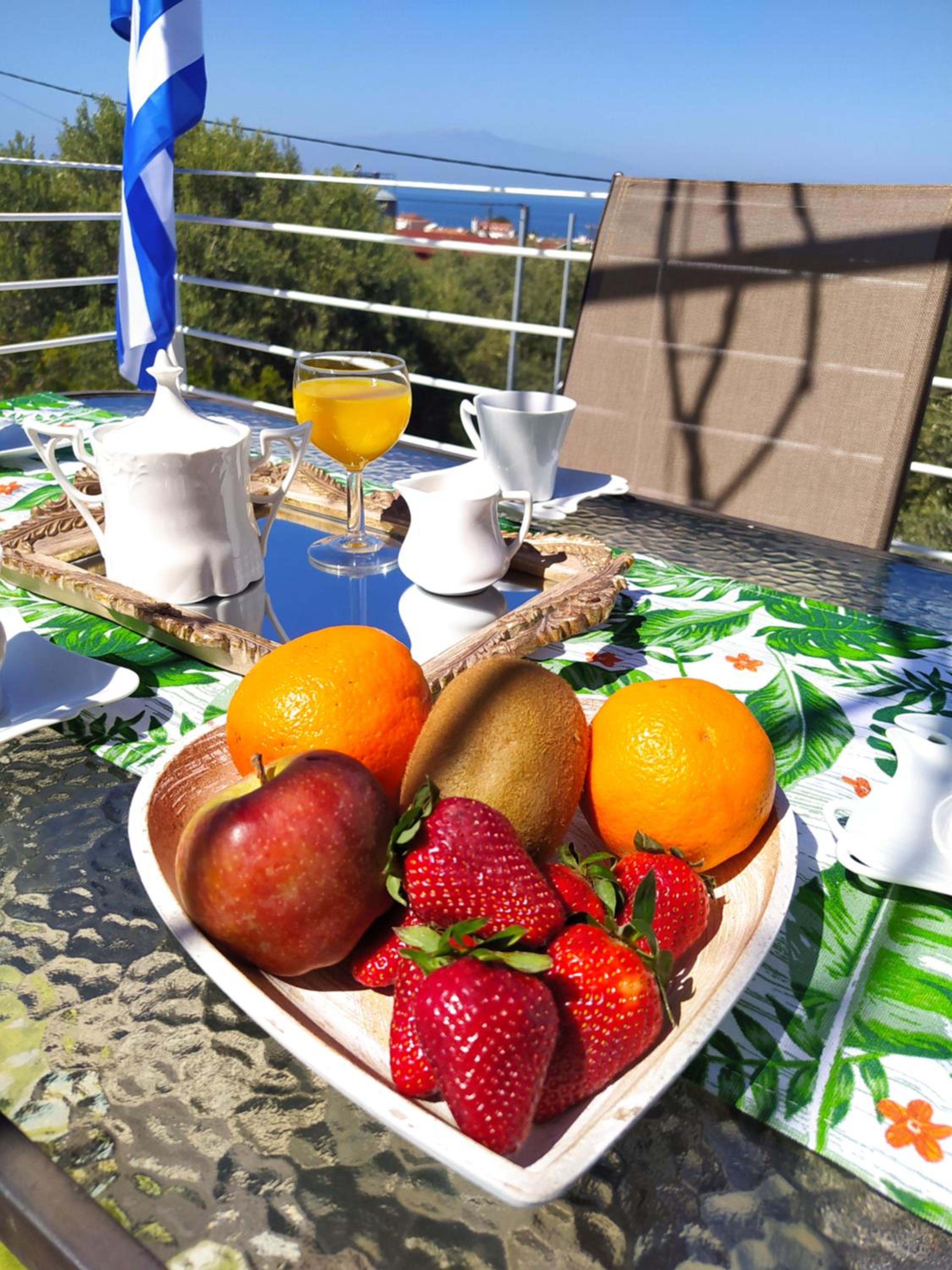 SUN GARDEN