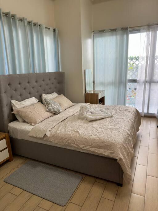 Executive 2Bedroom plus Maidsroom view 3