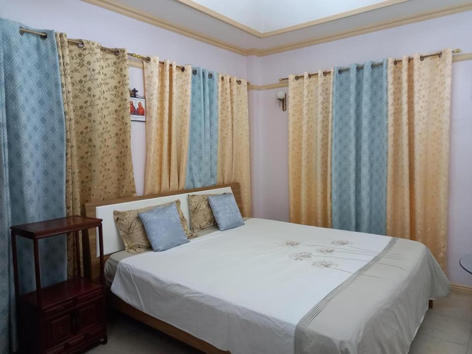Hill View Home Stay Bohol view 5