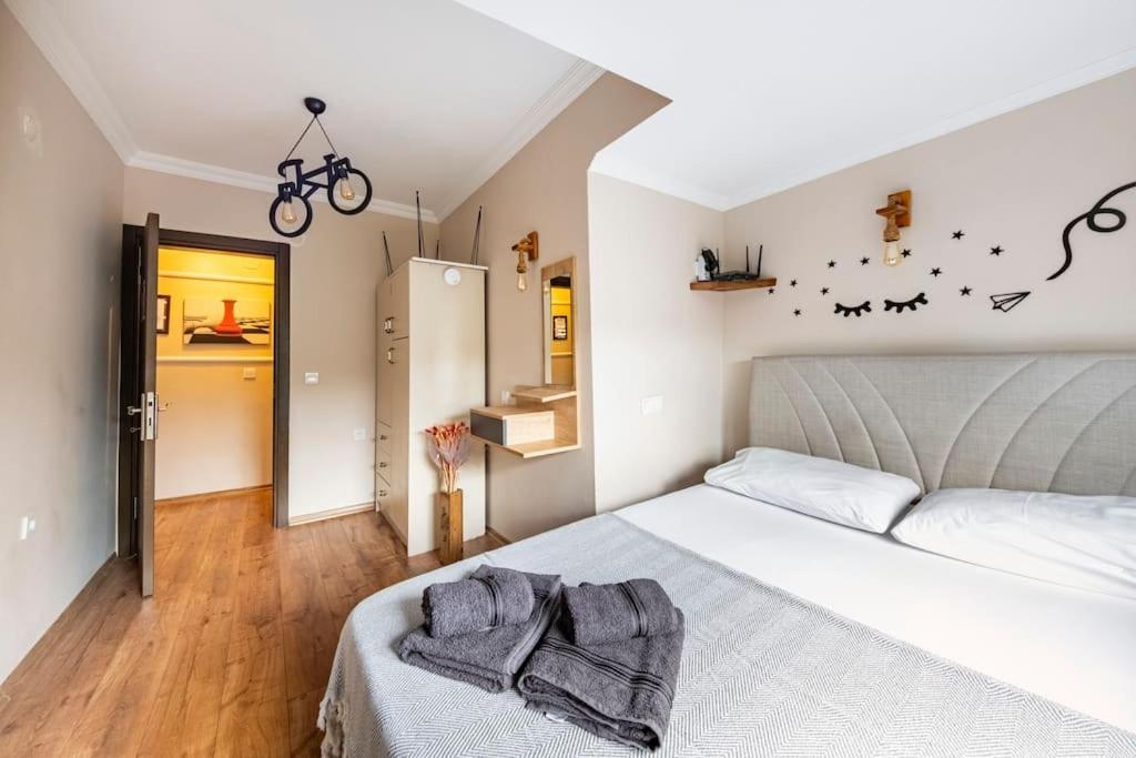 Arya Roof House - Image 46