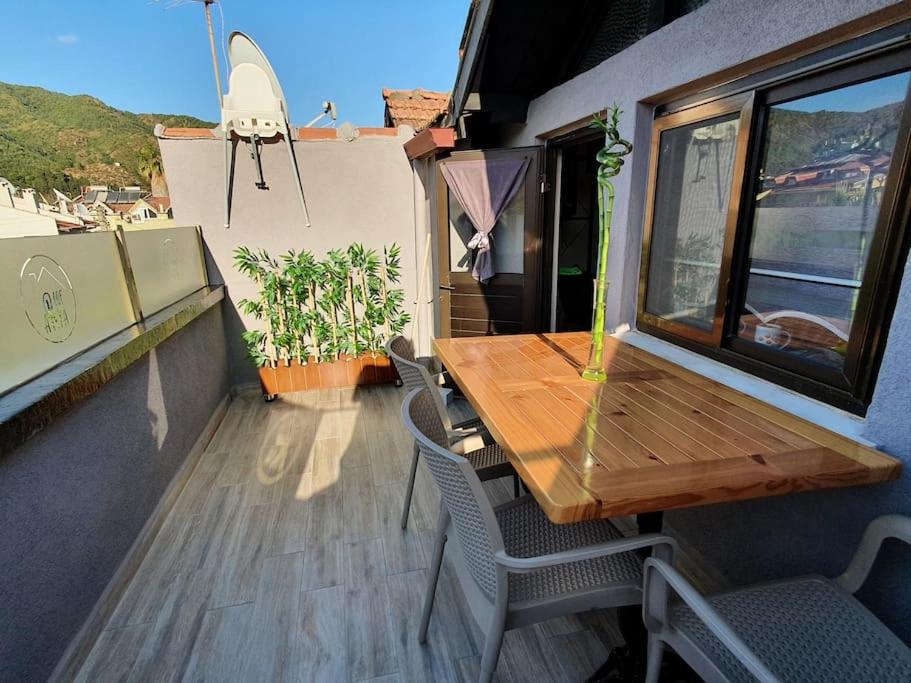 Arya Roof House - Image 7