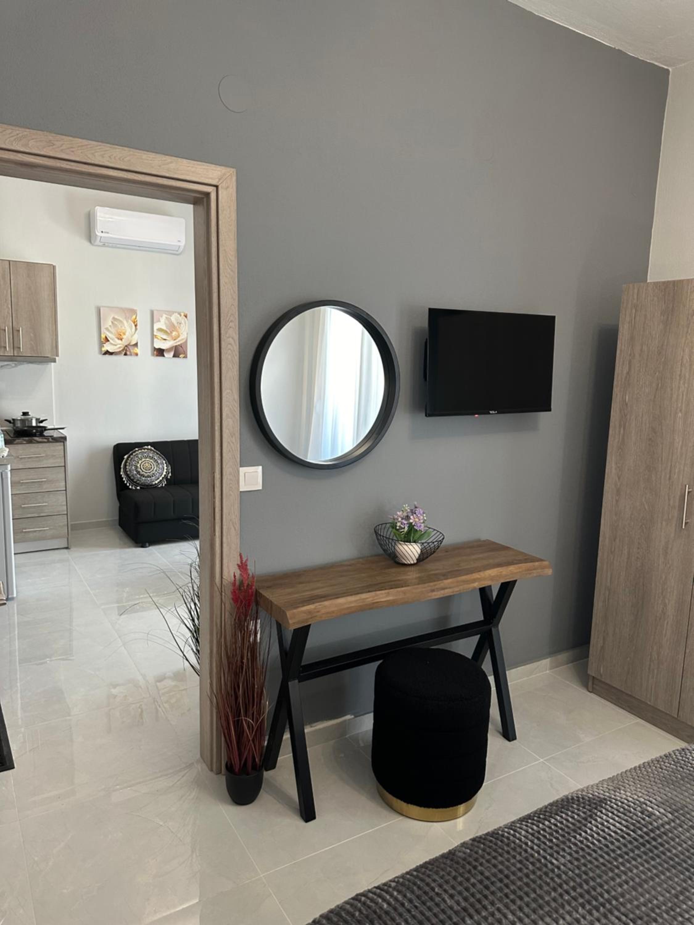 anastasia luxury apartments