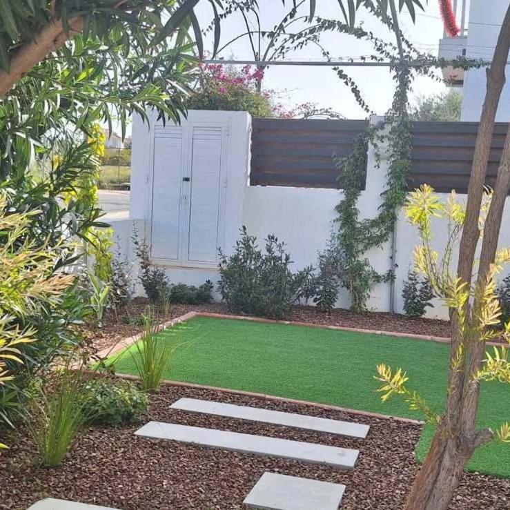 The T Villa