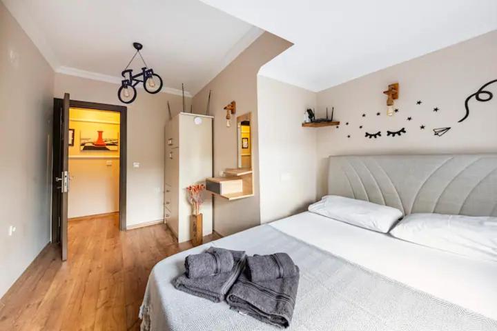 Arya Roof House - Image 37