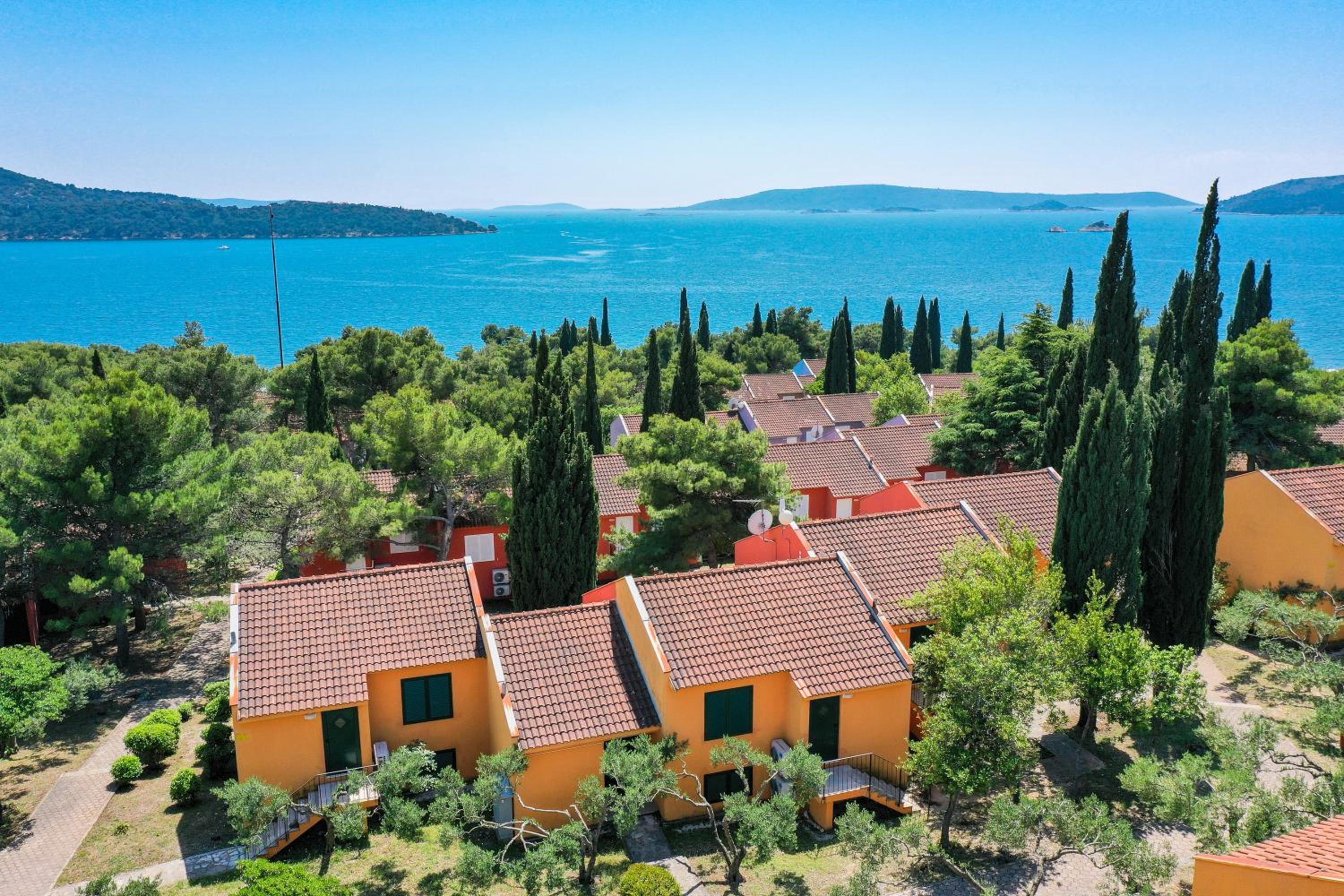 Apartments Medena
