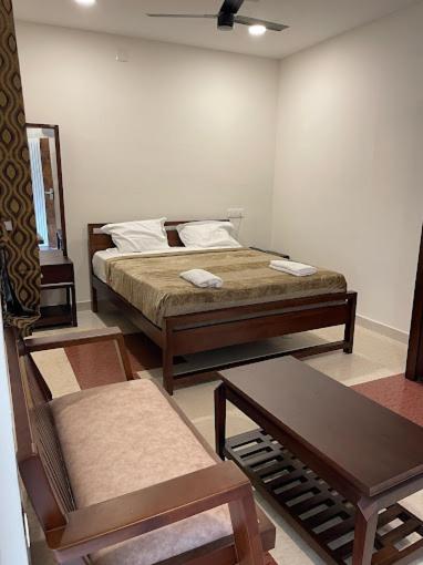 HOTEL AMIRTHA Kangayam view 5