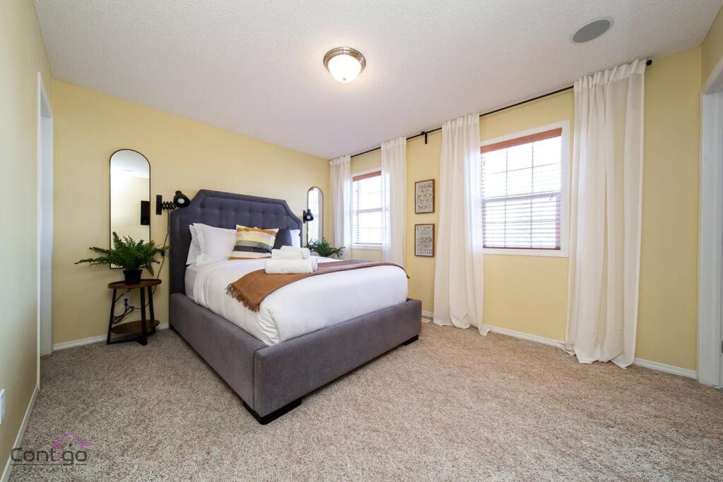 Stylish Euro Vibes Home, Small Gym, AC, Yard, Office