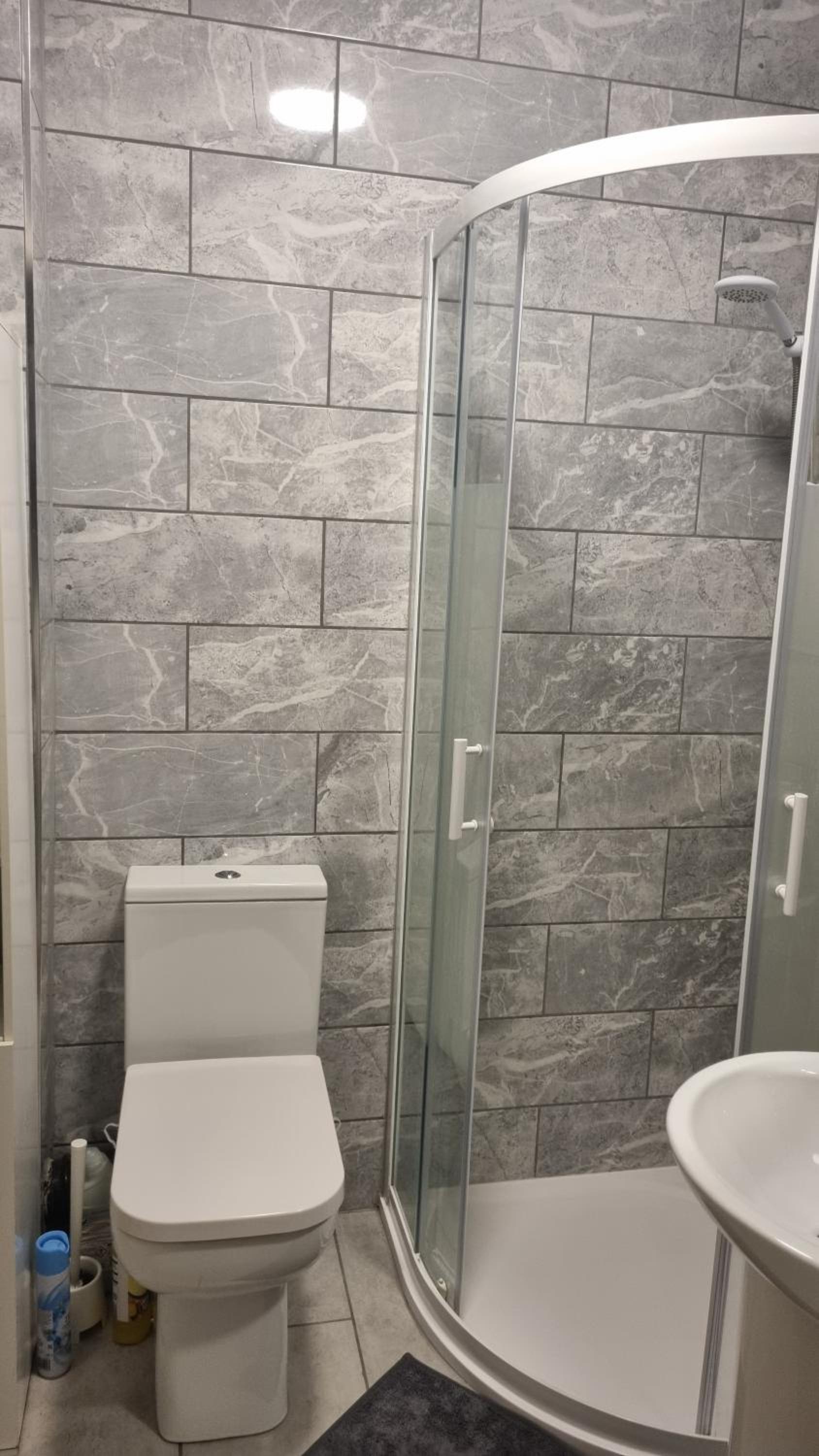 4 Cosy Bedrooms near Airport & City 7people