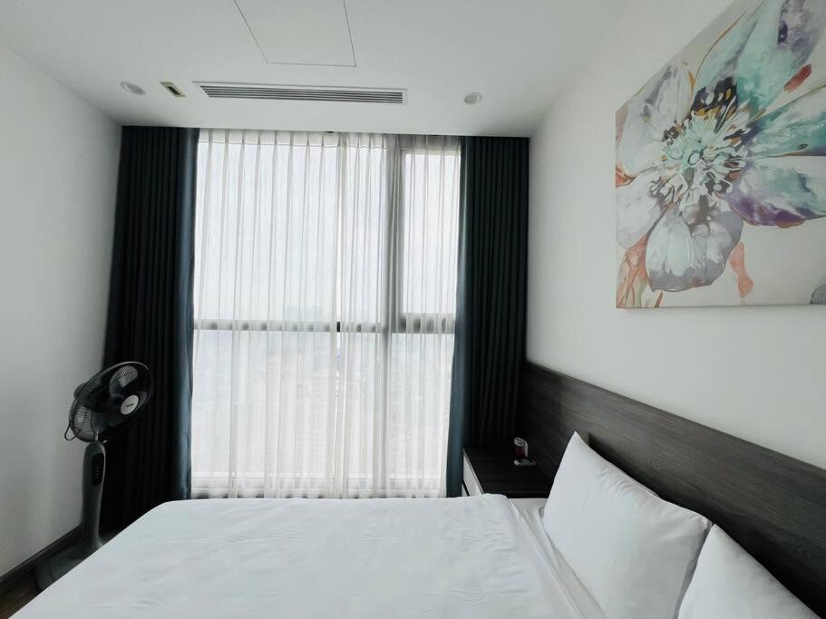 VNRooms - 1BR/ Vinhomes Skylake/ View Korean Town