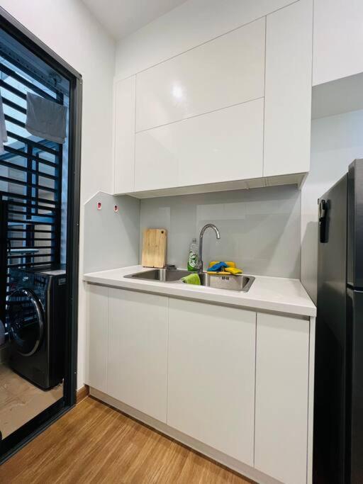 VNRooms - 1BR/ Vinhomes Skylake/ View Korean Town