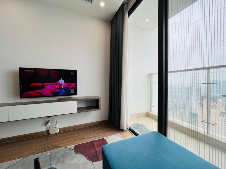VNRooms - 1BR/ Vinhomes Skylake/ View Korean Town