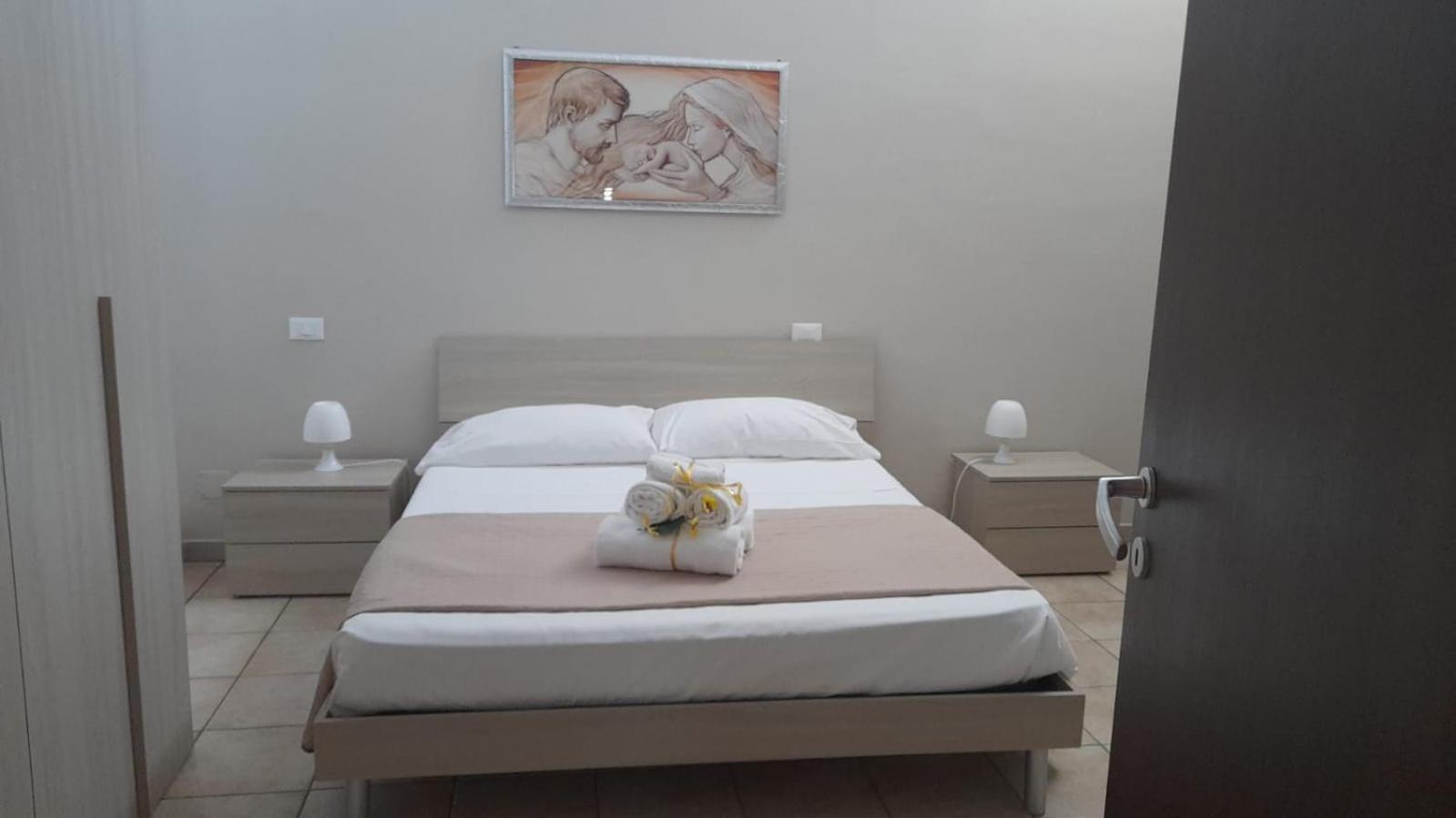 Villa Relax con giardino a Brucoli tra Siracusa e Catania