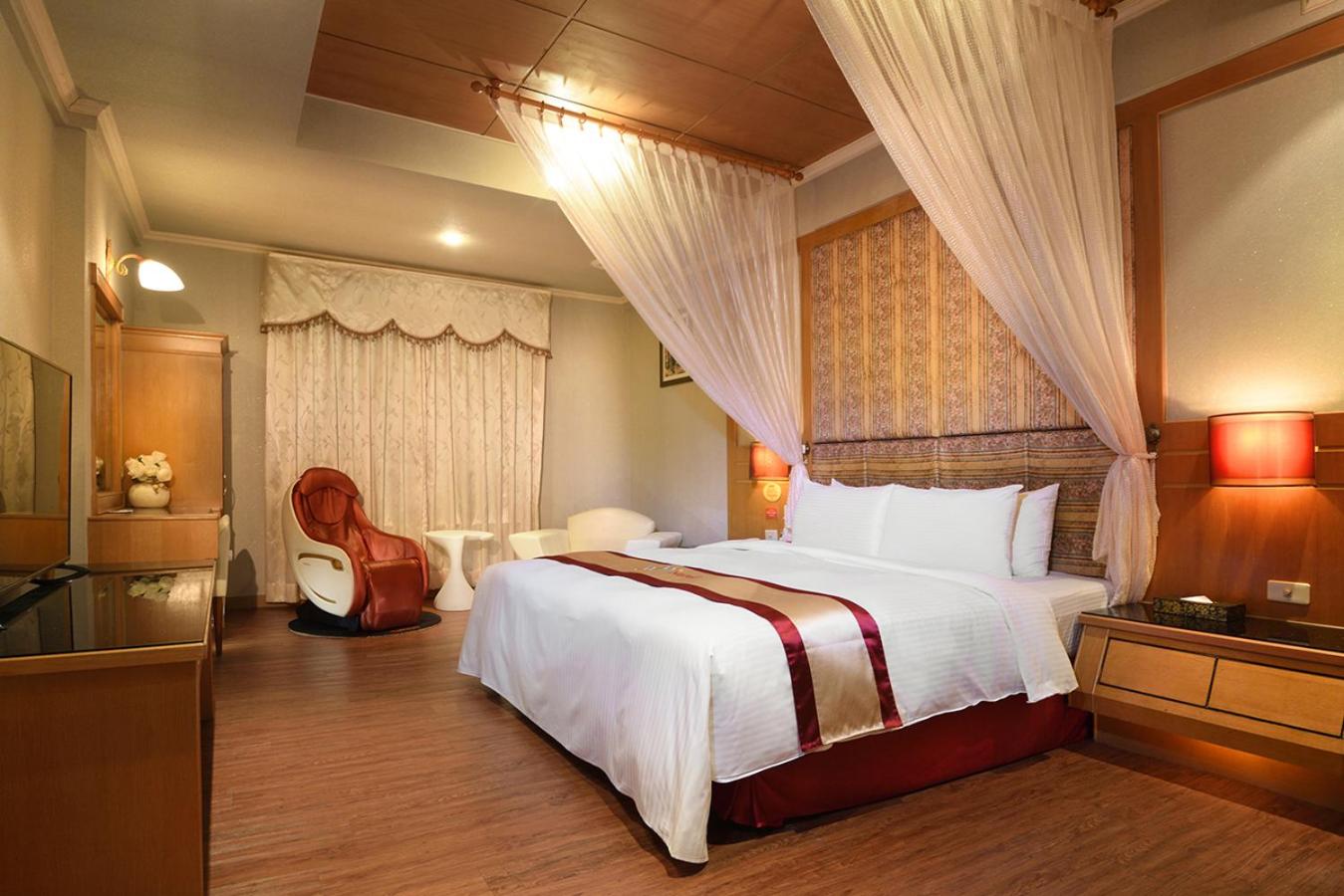 Natoli Motel