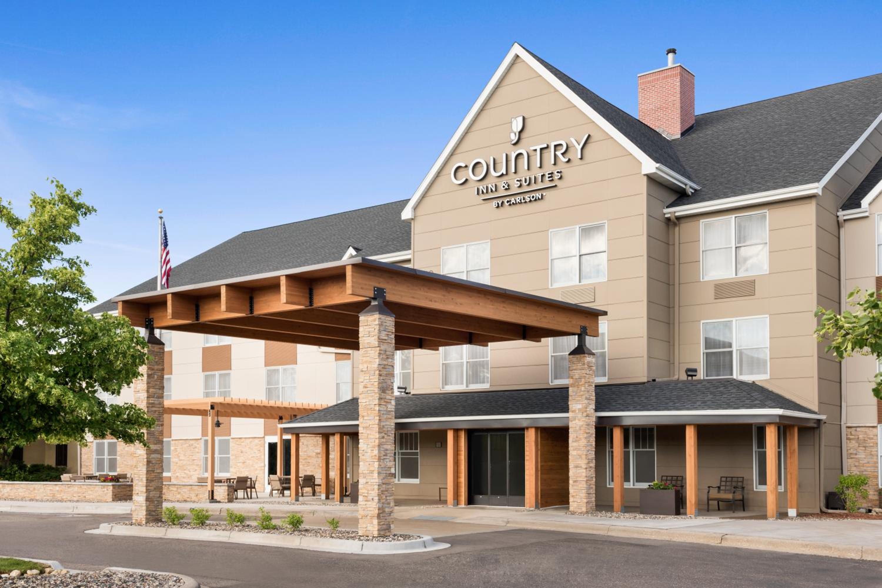 Plymouth Vacations - Country Inn Suites by Radisson, Minneapolis West, MN - Property Image 21