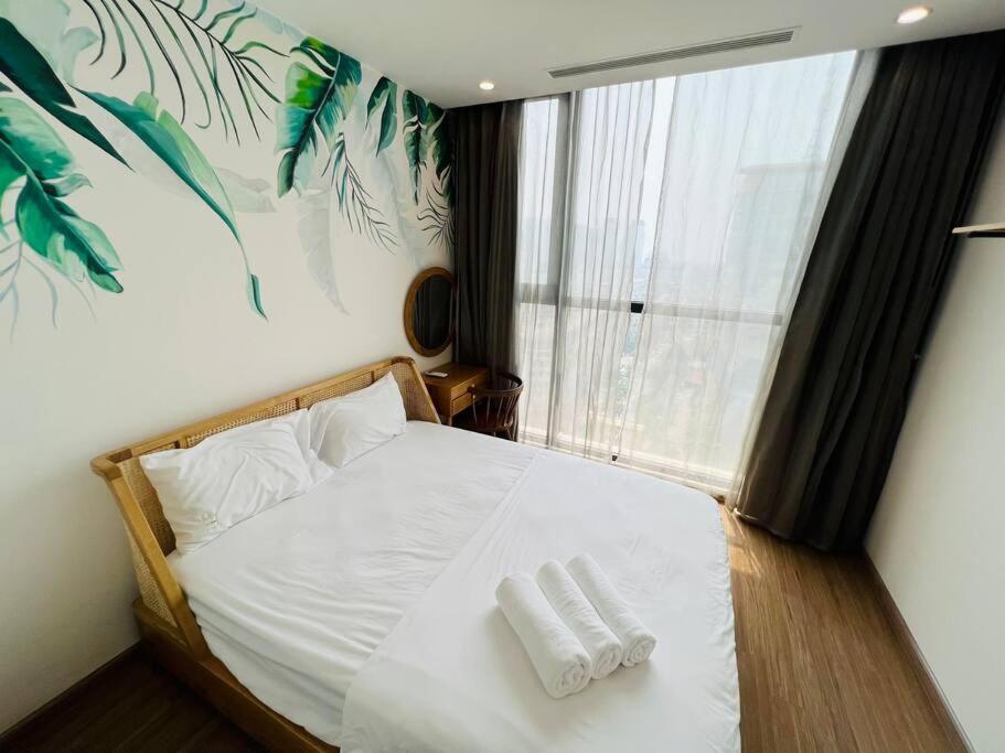 VNRooms - 2BR Vinhomes Skylake/ Tropical Style