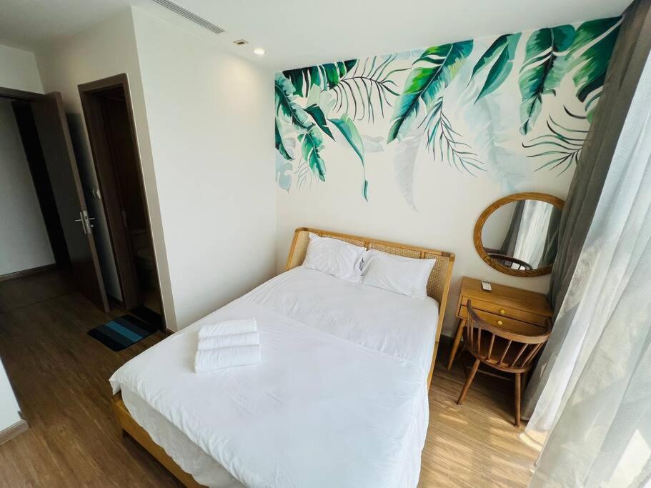 VNRooms - 2BR Vinhomes Skylake/ Tropical Style