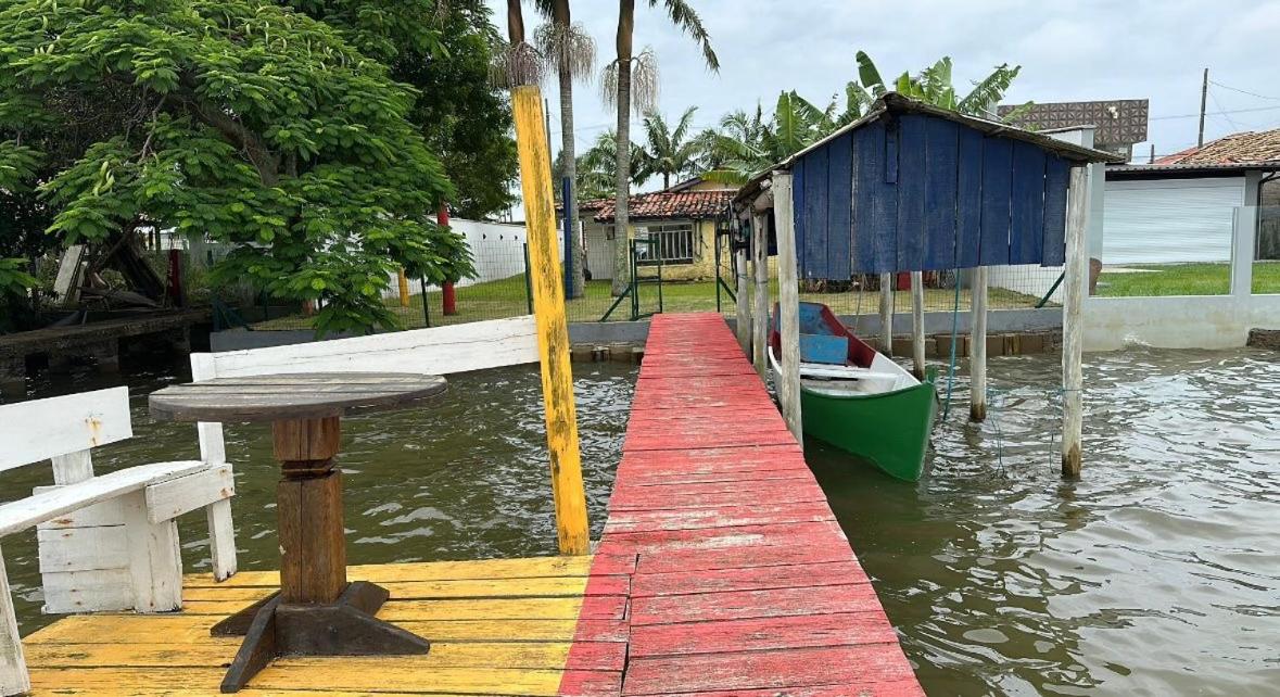 Casa do Tio Rait na frente da Lagoa