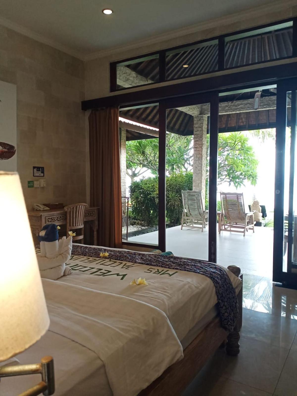 Sea Breeze Candidasa