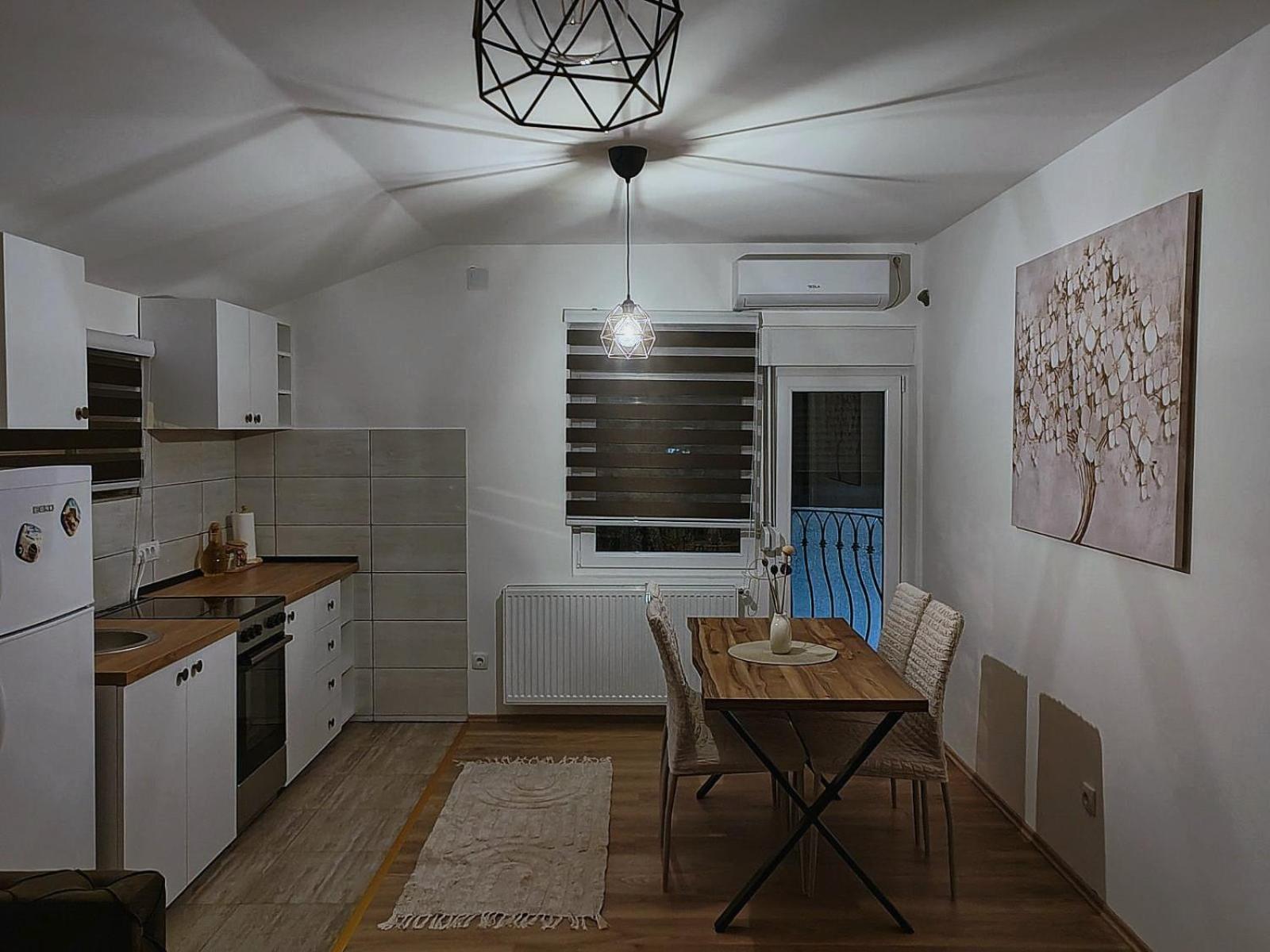 Apartman Tara