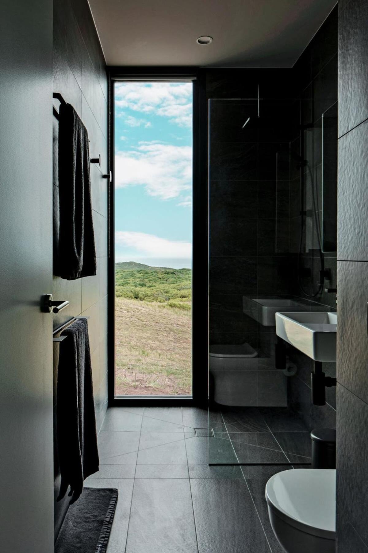 Sky Pod 1 - Luxury Off-Grid Eco Accommodation