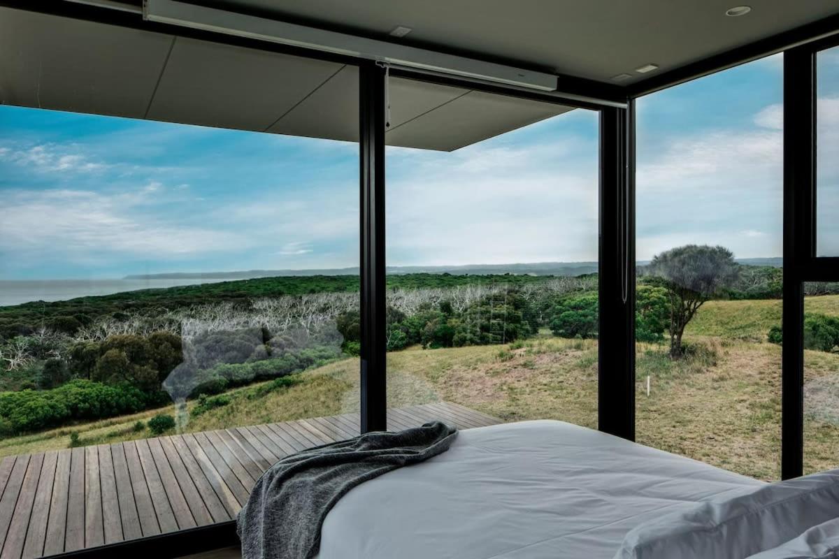 Sky Pod 2 - Luxury Off-Grid Eco Accomodation