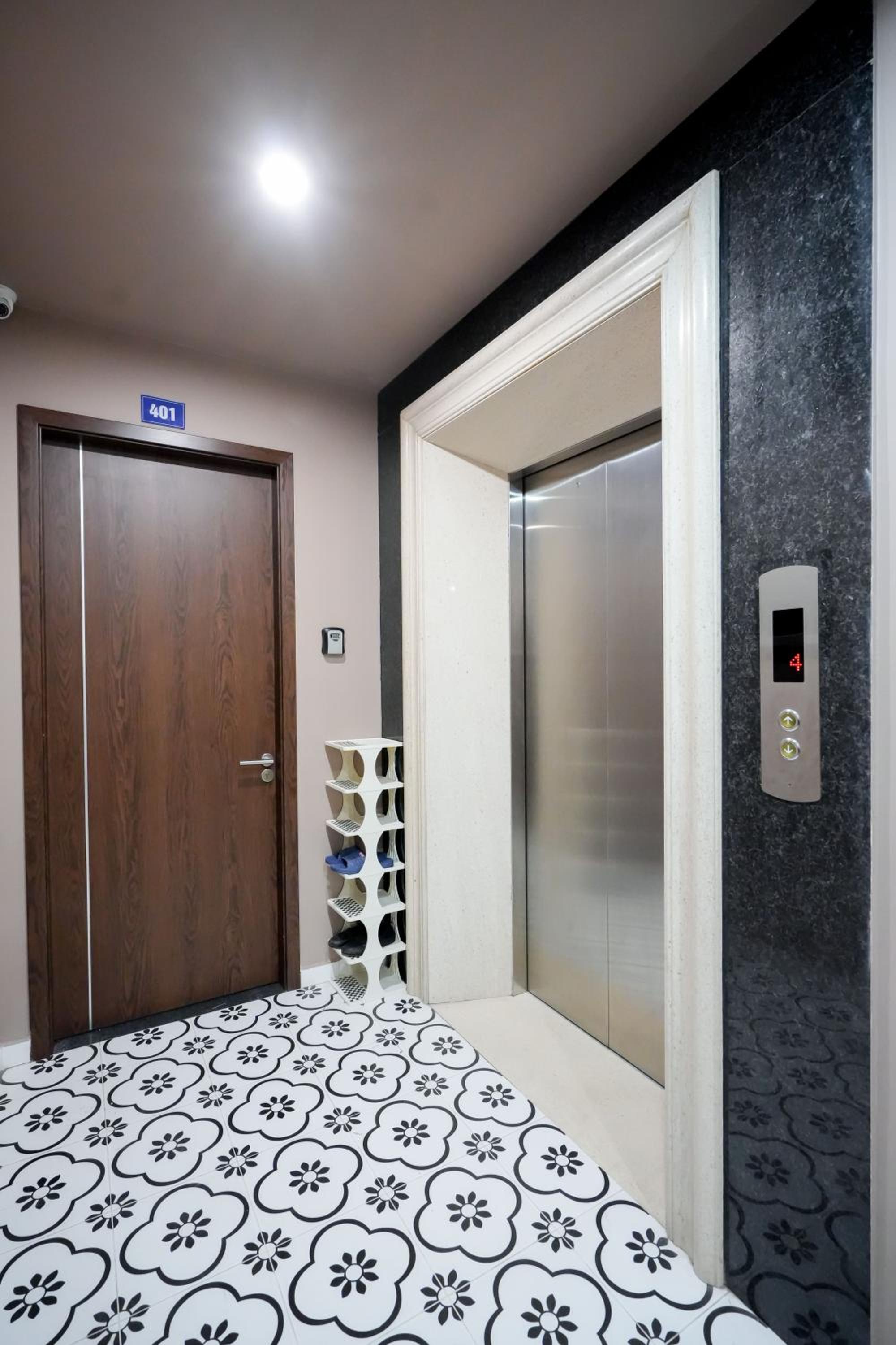 Fusion Gates Apartment