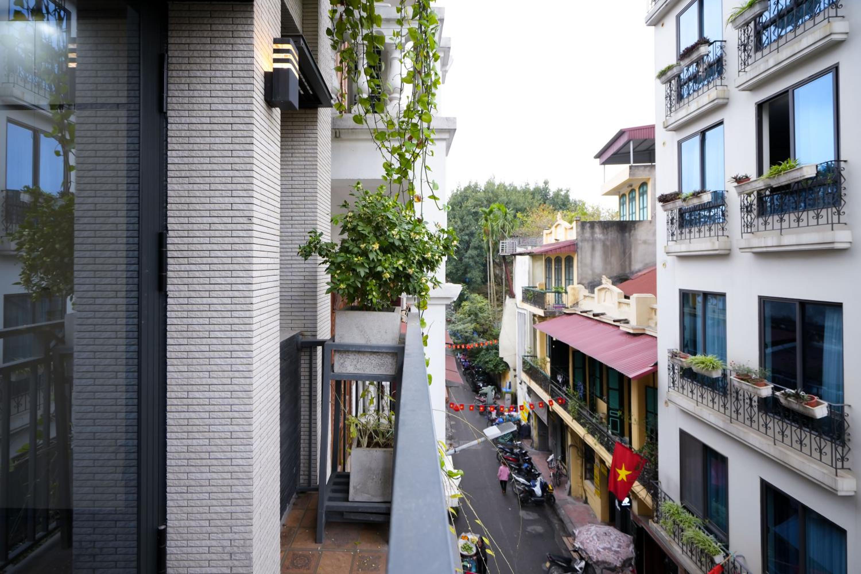 Fusion Gates Apartment