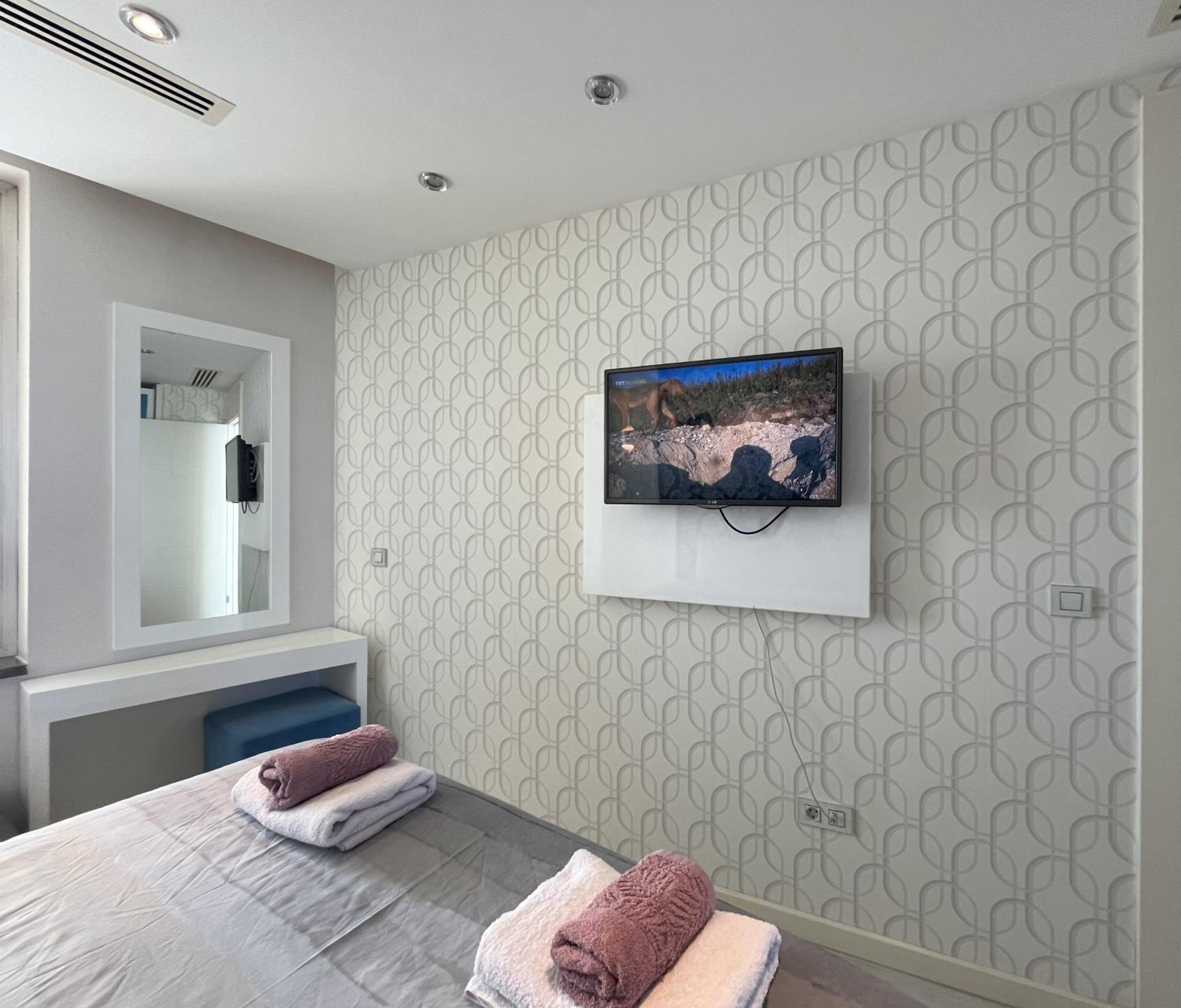Exquisite Ottomare Suites