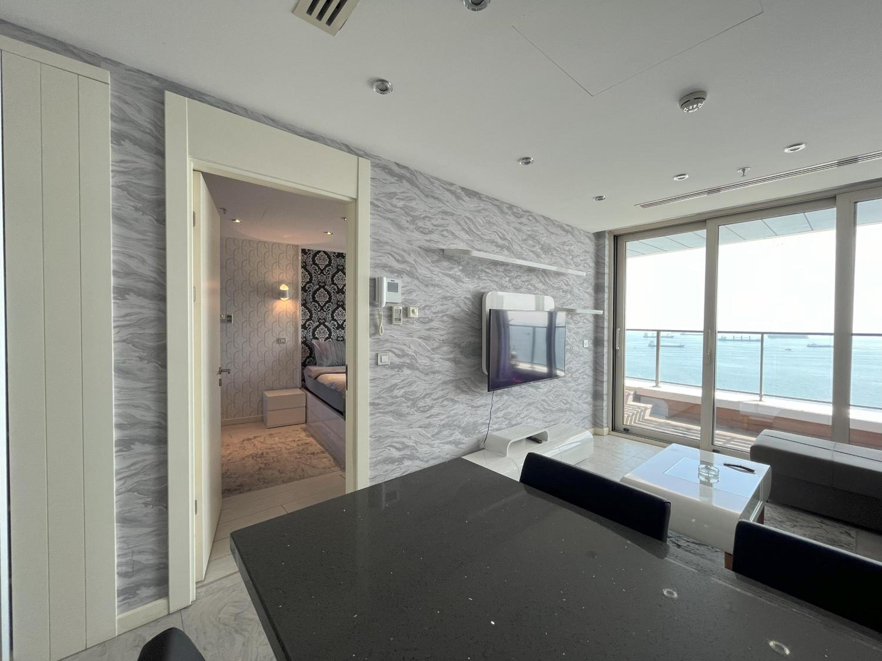 Exquisite Ottomare Suites