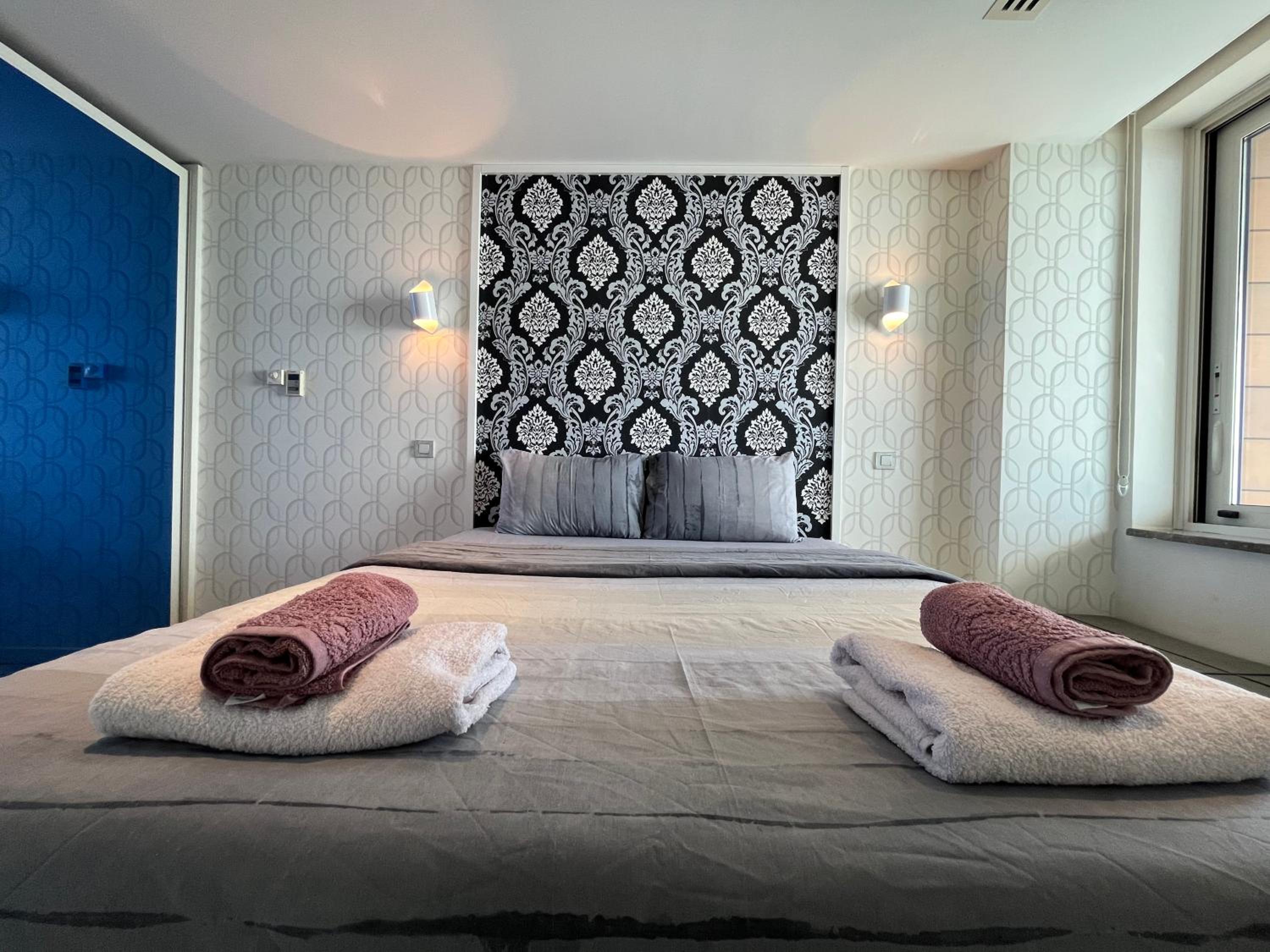 Exquisite Ottomare Suites