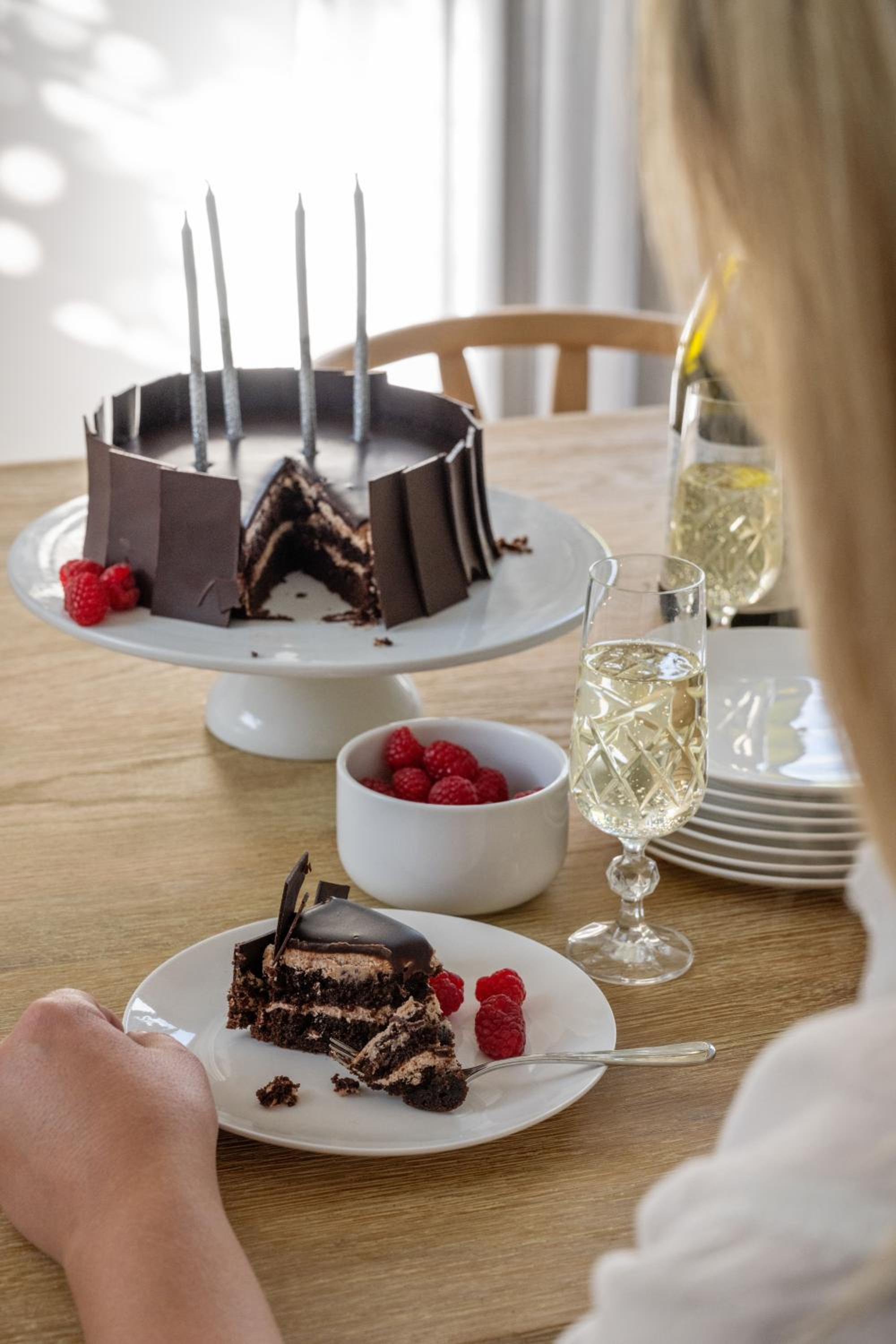 Vale 194 - Luxury Accommodation in McLaren Vale - 5 holiday homes with king size beds