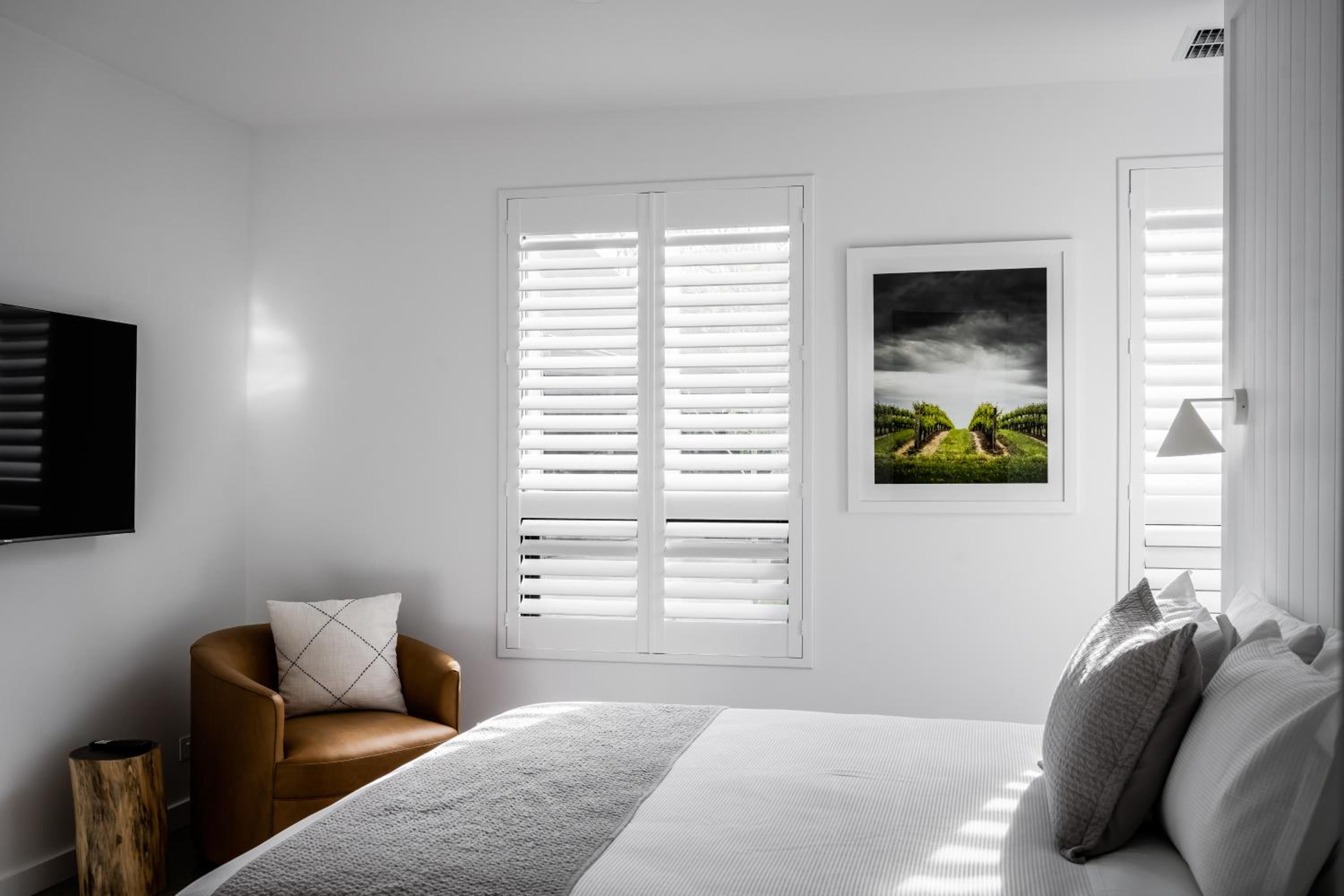 Vale 194 - Luxury Accommodation in McLaren Vale - 5 holiday homes with king size beds