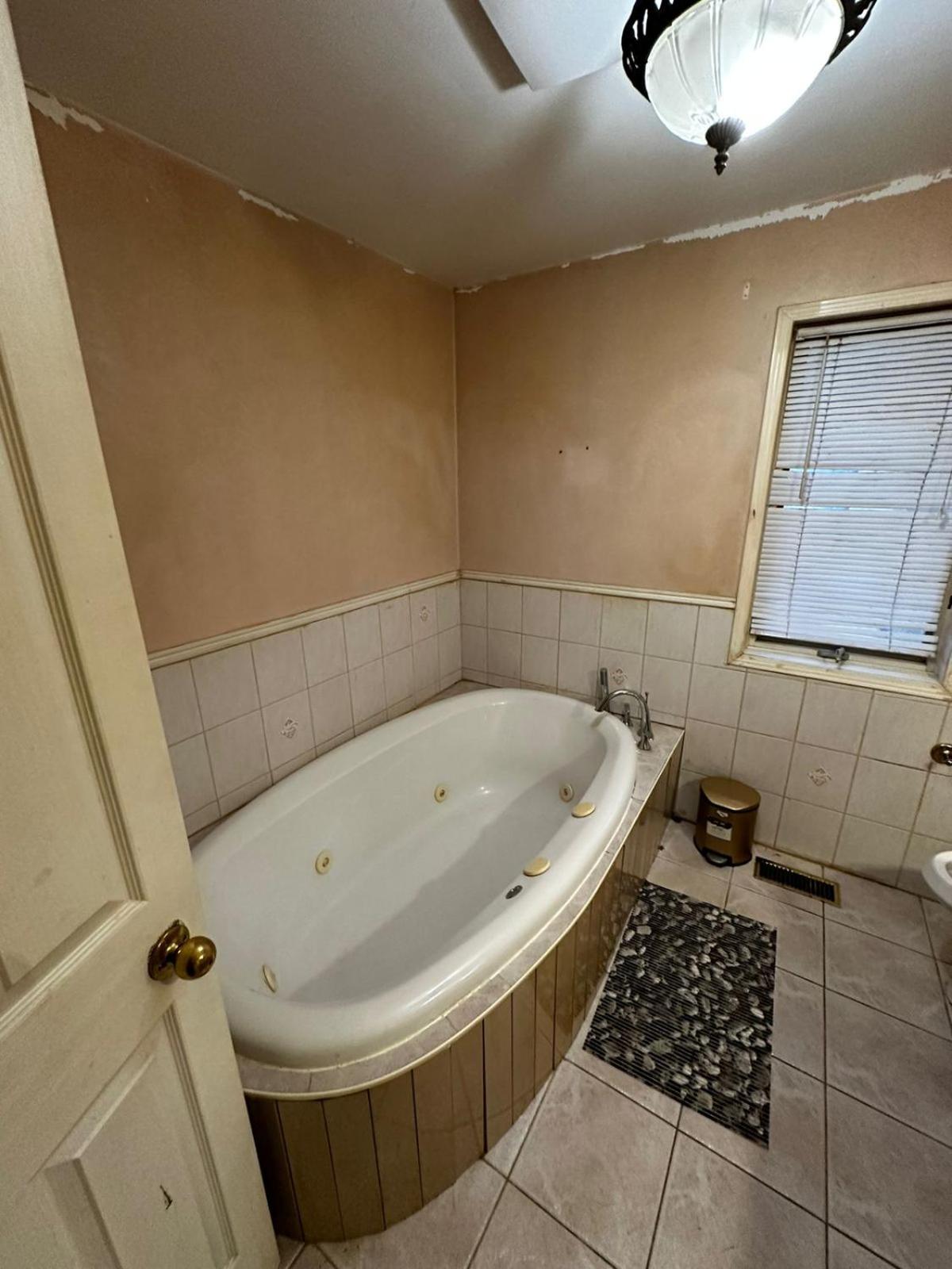 Presidential Suite at Woodstock Villa for 3-5 Members P4c
