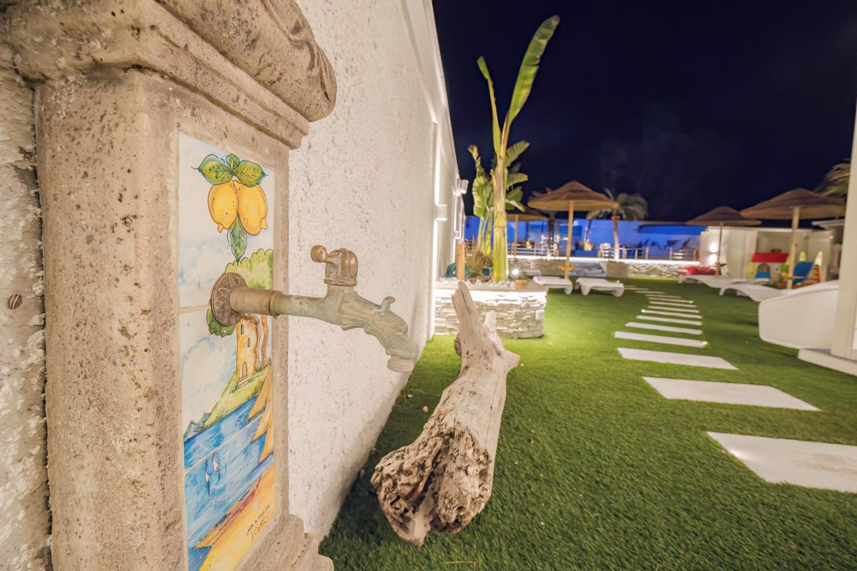Étoiles Luxury Guest House Resort view 5