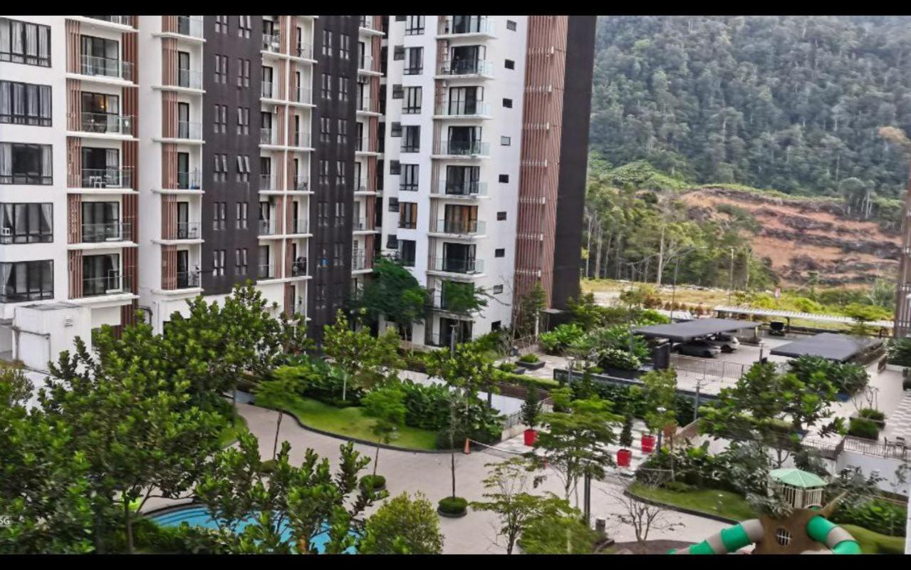 MIDHILL GEM:FAMILY-FRIENDLY WITH STUNNING VIEW photo 1